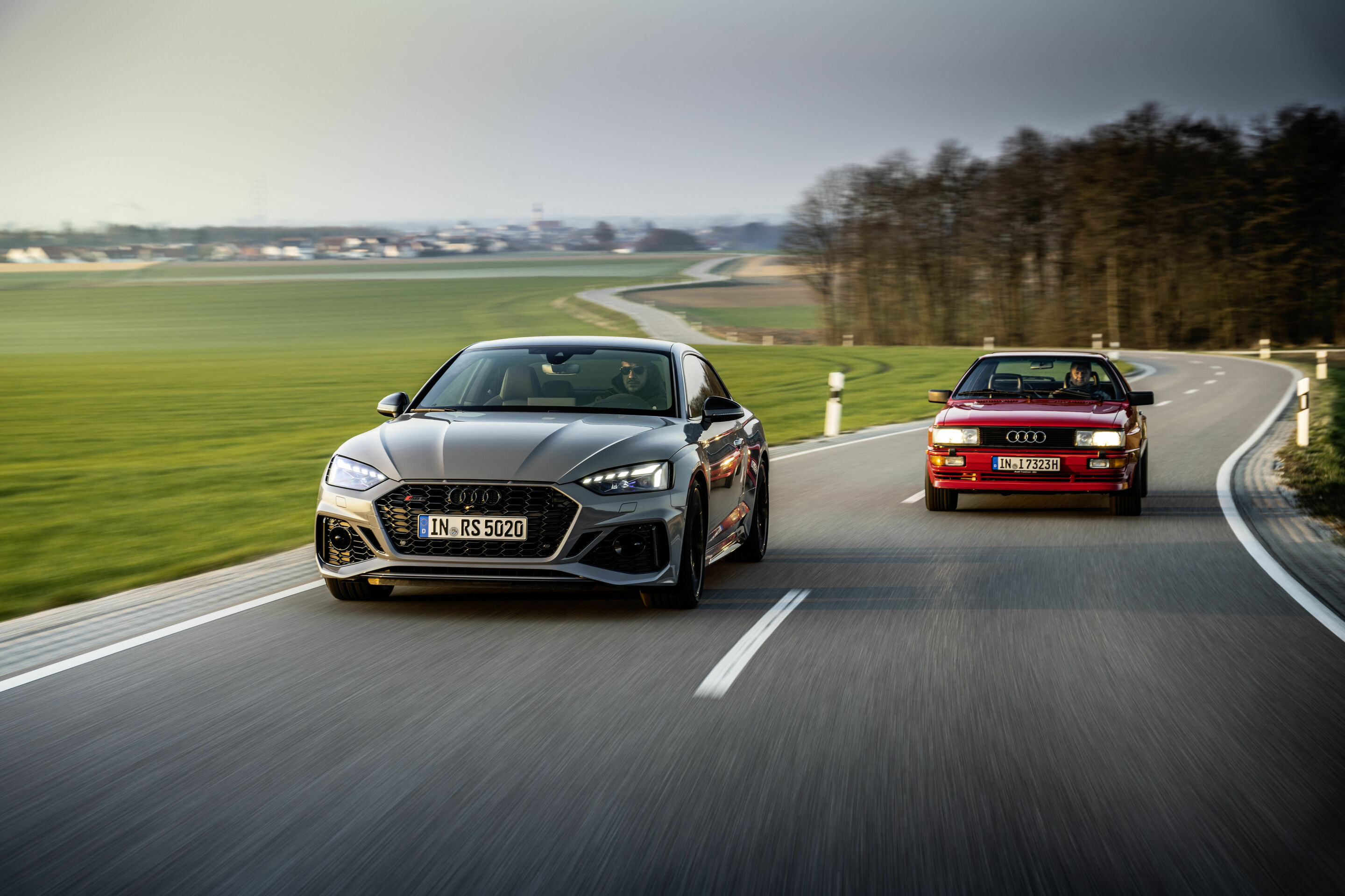 Audi RS 5 und historischer Audi quattro - 40 Jahre Audi quattro