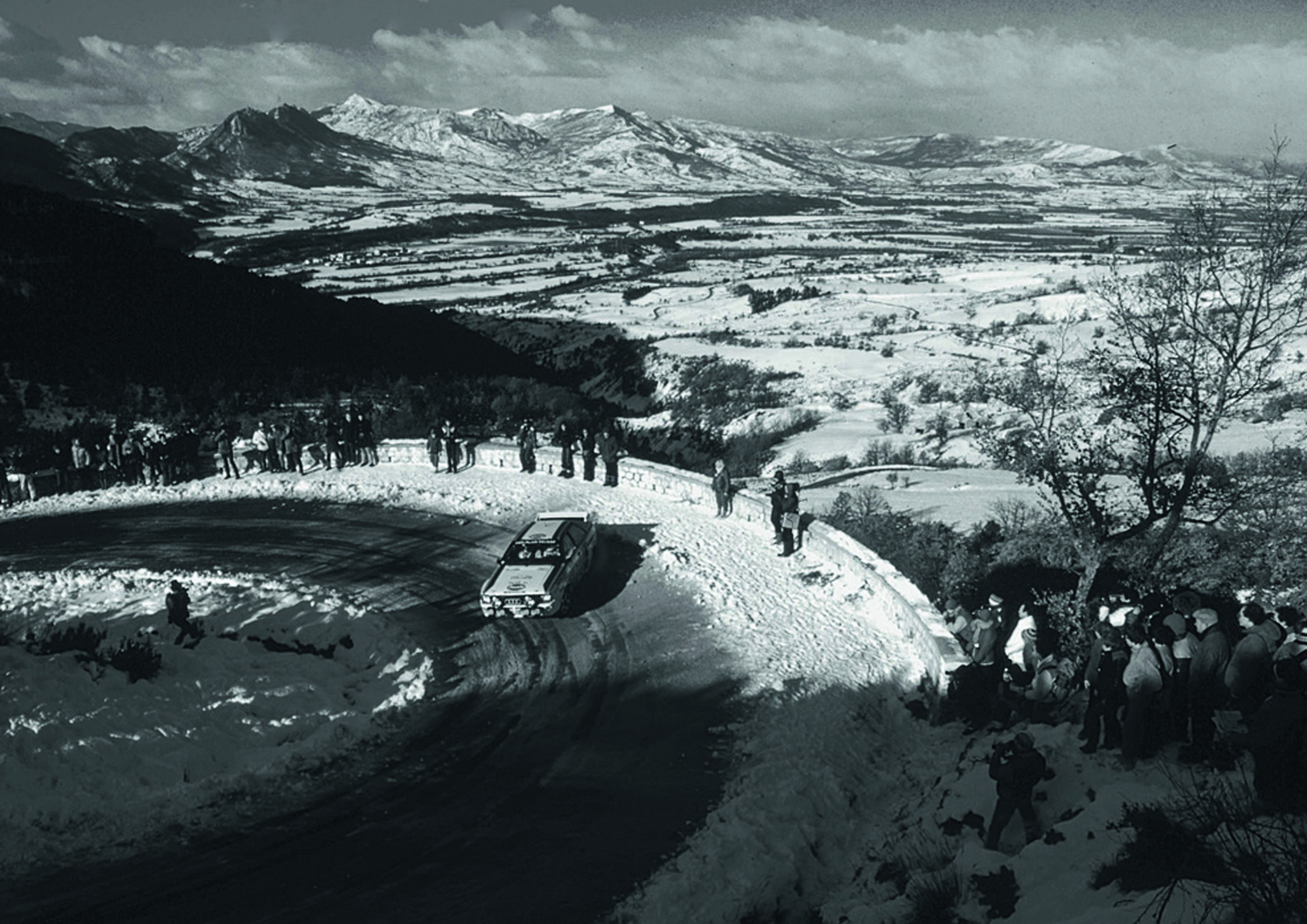 Anniversary magazine Motorsports - Snow, asphalt, ice - Walter Röhrl at the 1984 Monte Carlo Rally.