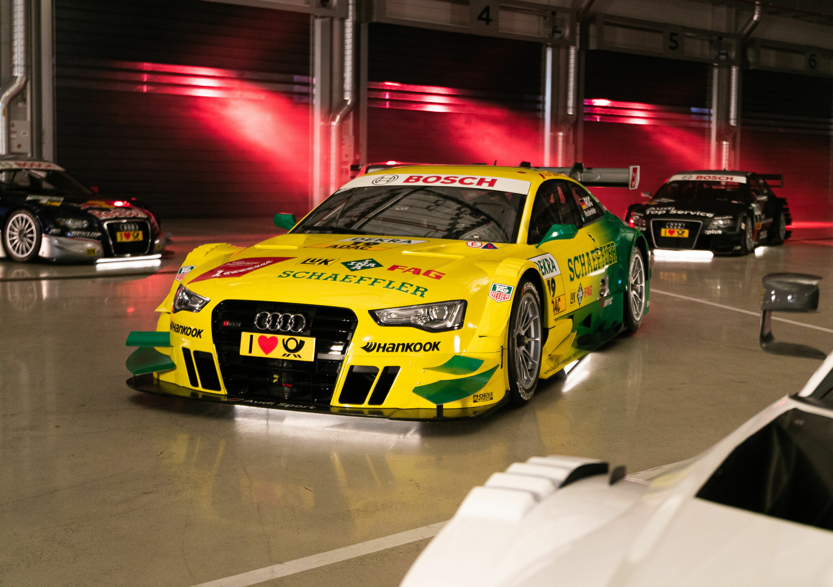 Audi DTM Champions - Audi RS 5 DTM 2013 (Mike Rockenfeller)