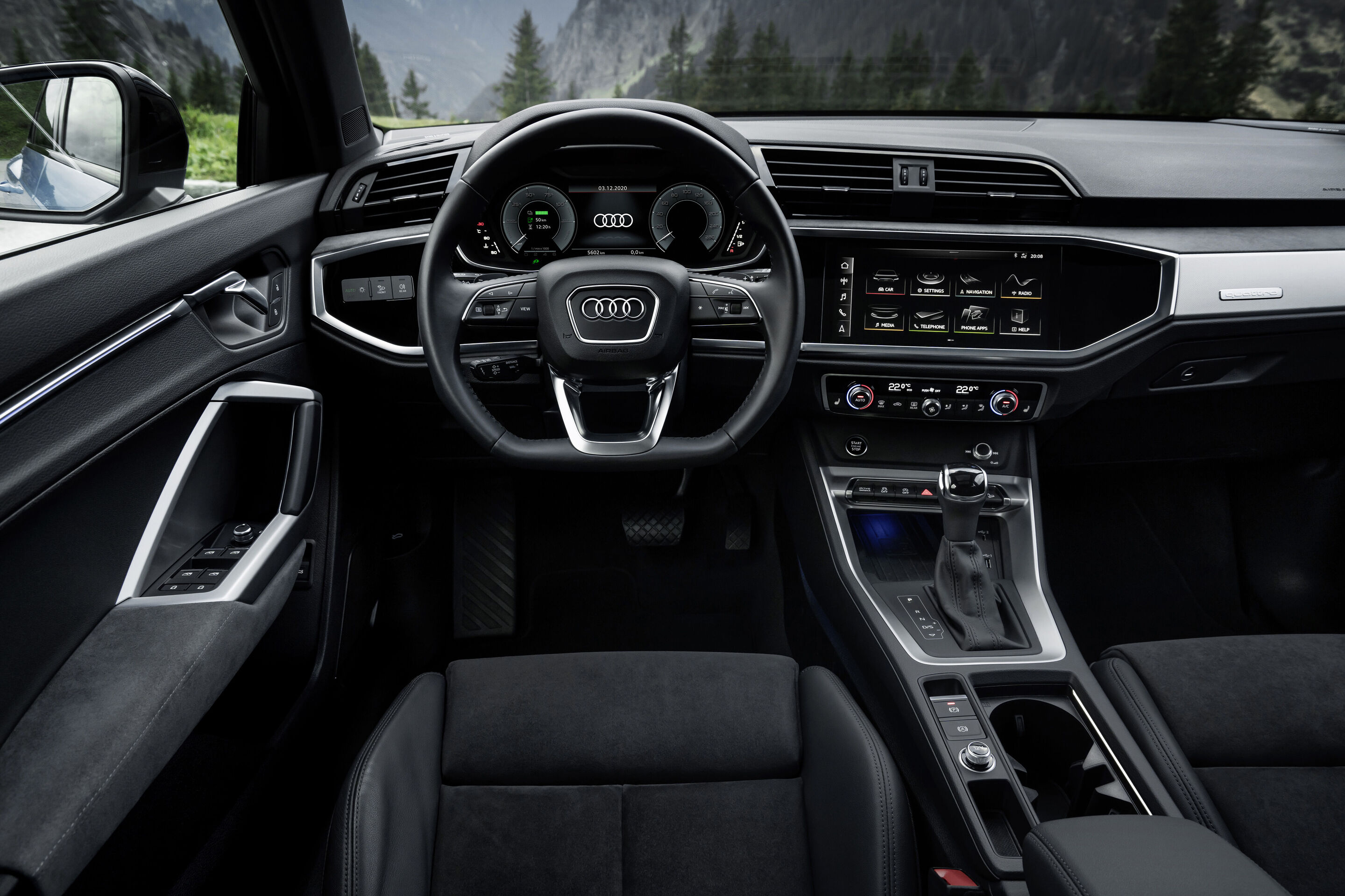 Audi Q3 45 TFSI e (bis 2025) - Cockpit