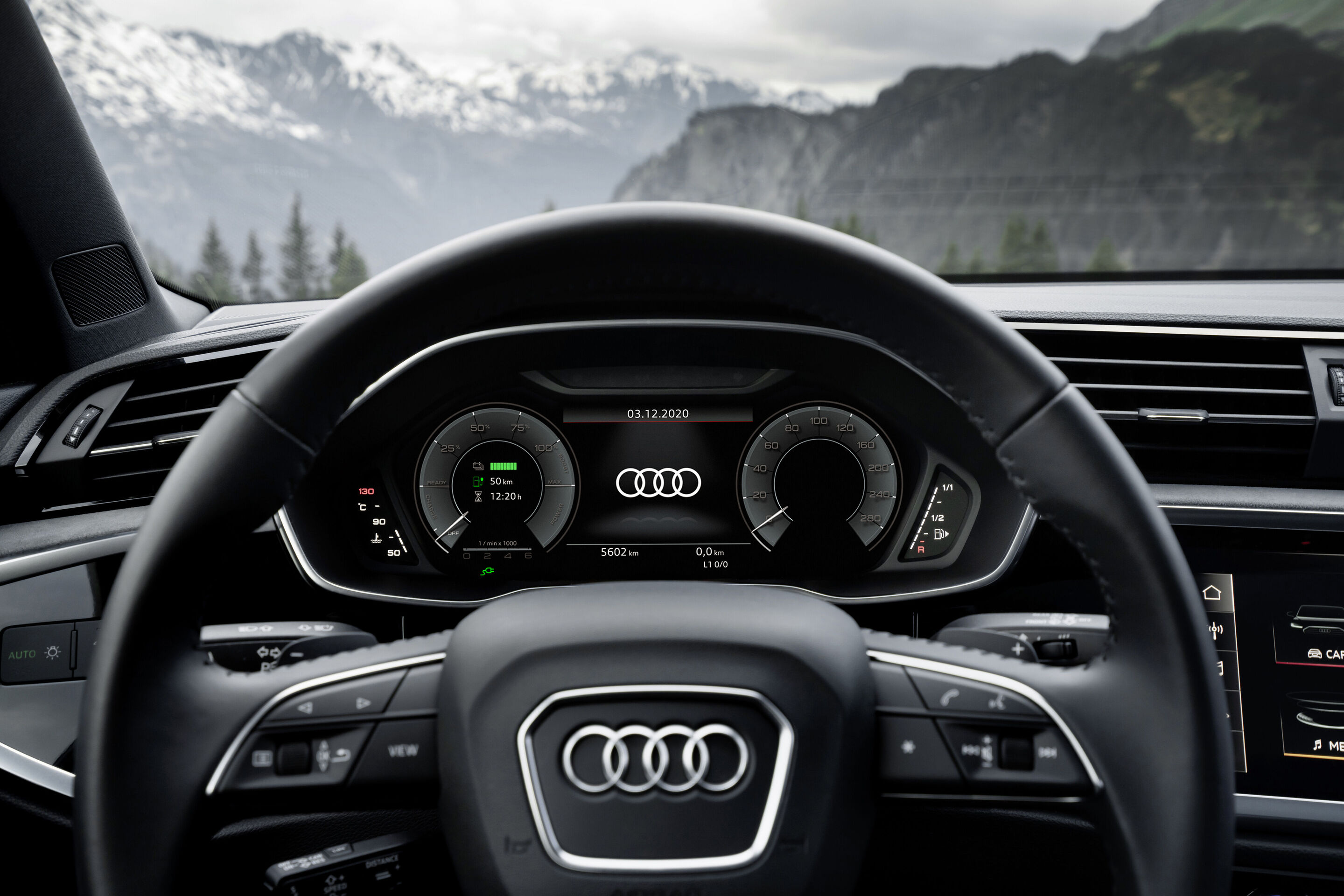 Audi Q3 45 TFSI e (bis 2025) - Detail