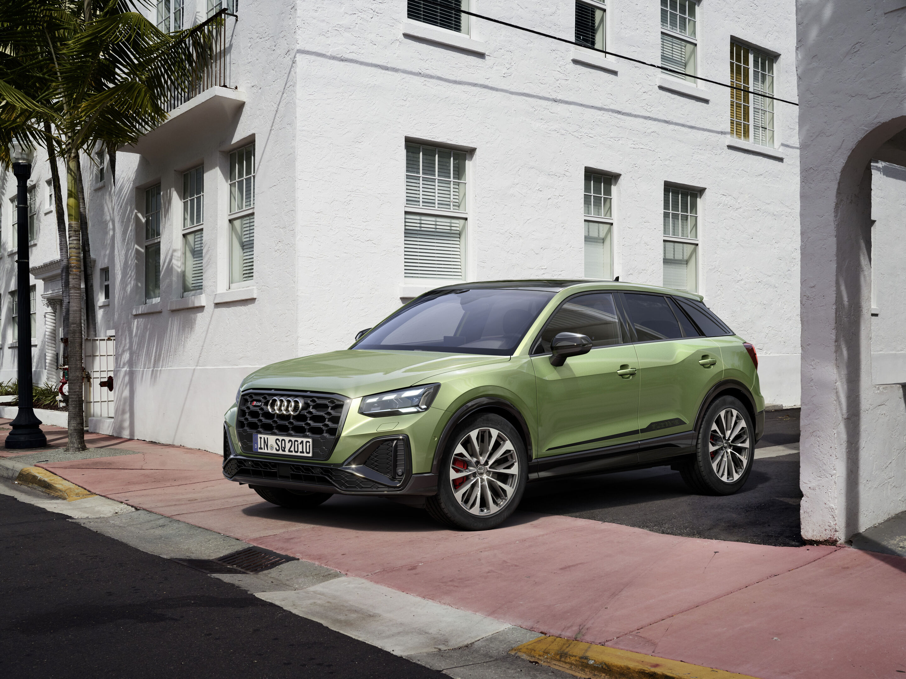 Audi SQ2 (bis 2026) - Standaufnahme
Farbe: Apfelgrün Metallic