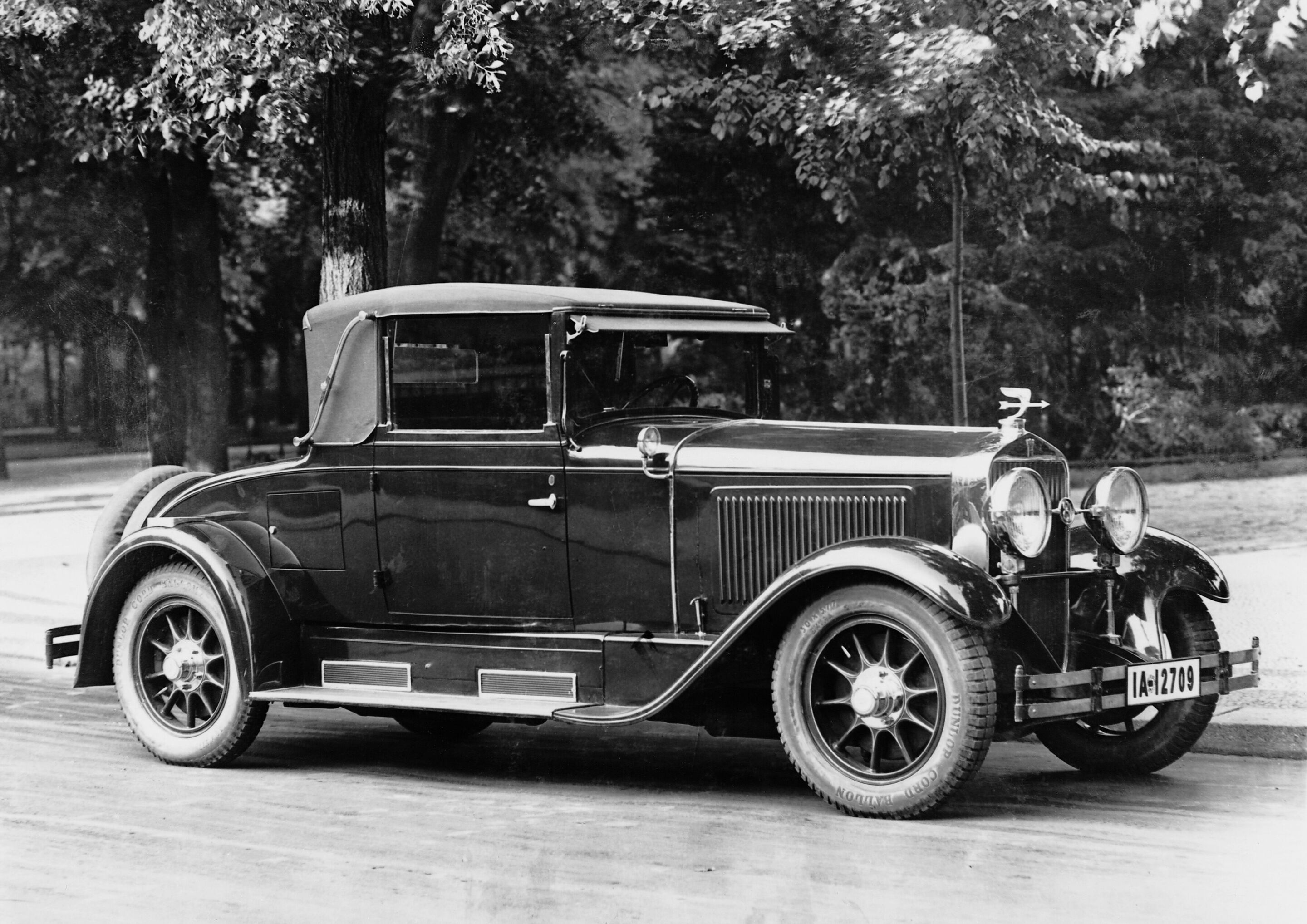 Horch 8, type 350 roadster cabriolet, 3.9 l, 8 cylinder (inline) 80 hp