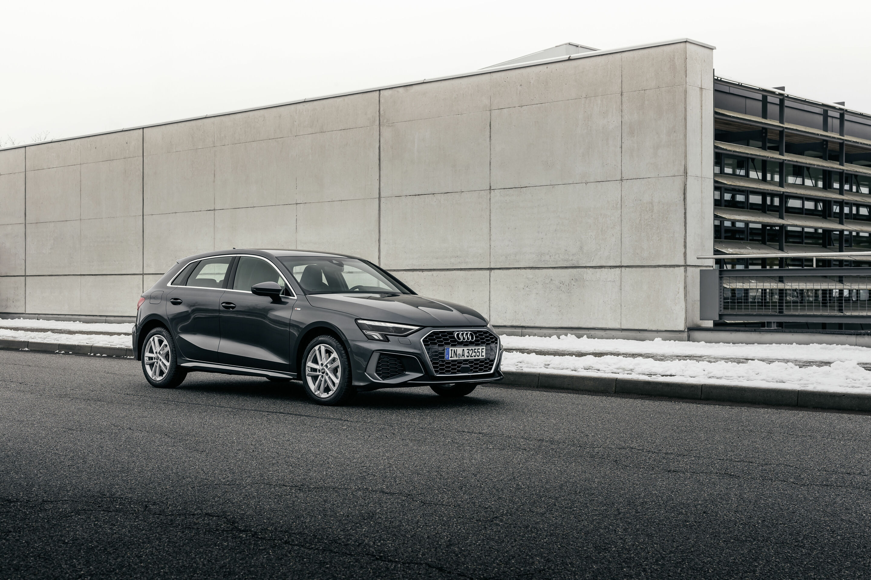 Audi A3 Sportback 40 TFSI e - Static photo
Colour: Daytona grey