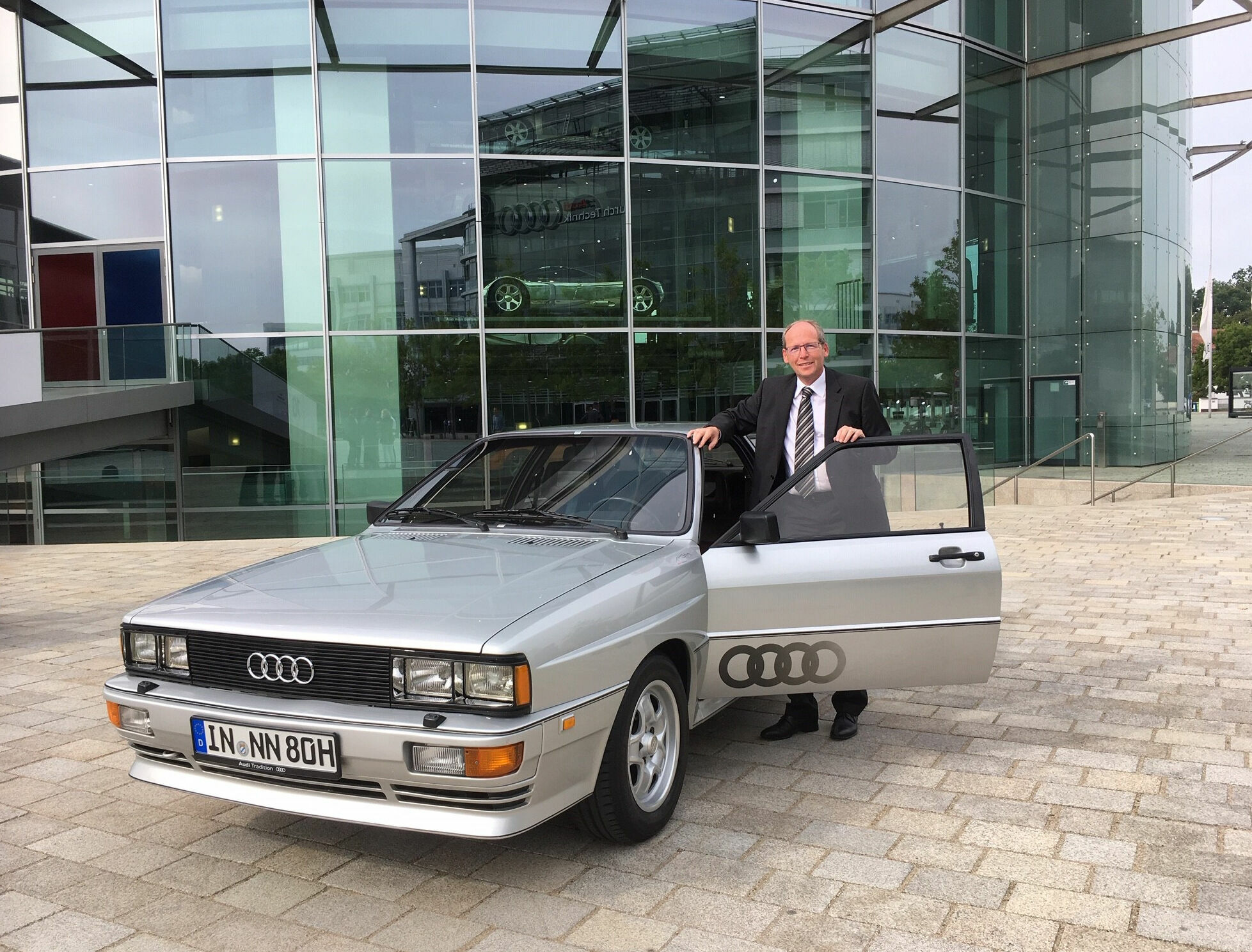 Thomas Frank, Leiter Audi Tradition und Auto Union GmbH bis 31.12.2020, und dem legendären „Ur-quattro“ - Thomas Frank, Leiter Audi Tradition und Auto Union GmbH bis 31.12.2020, und dem legendären „Ur-quattro“