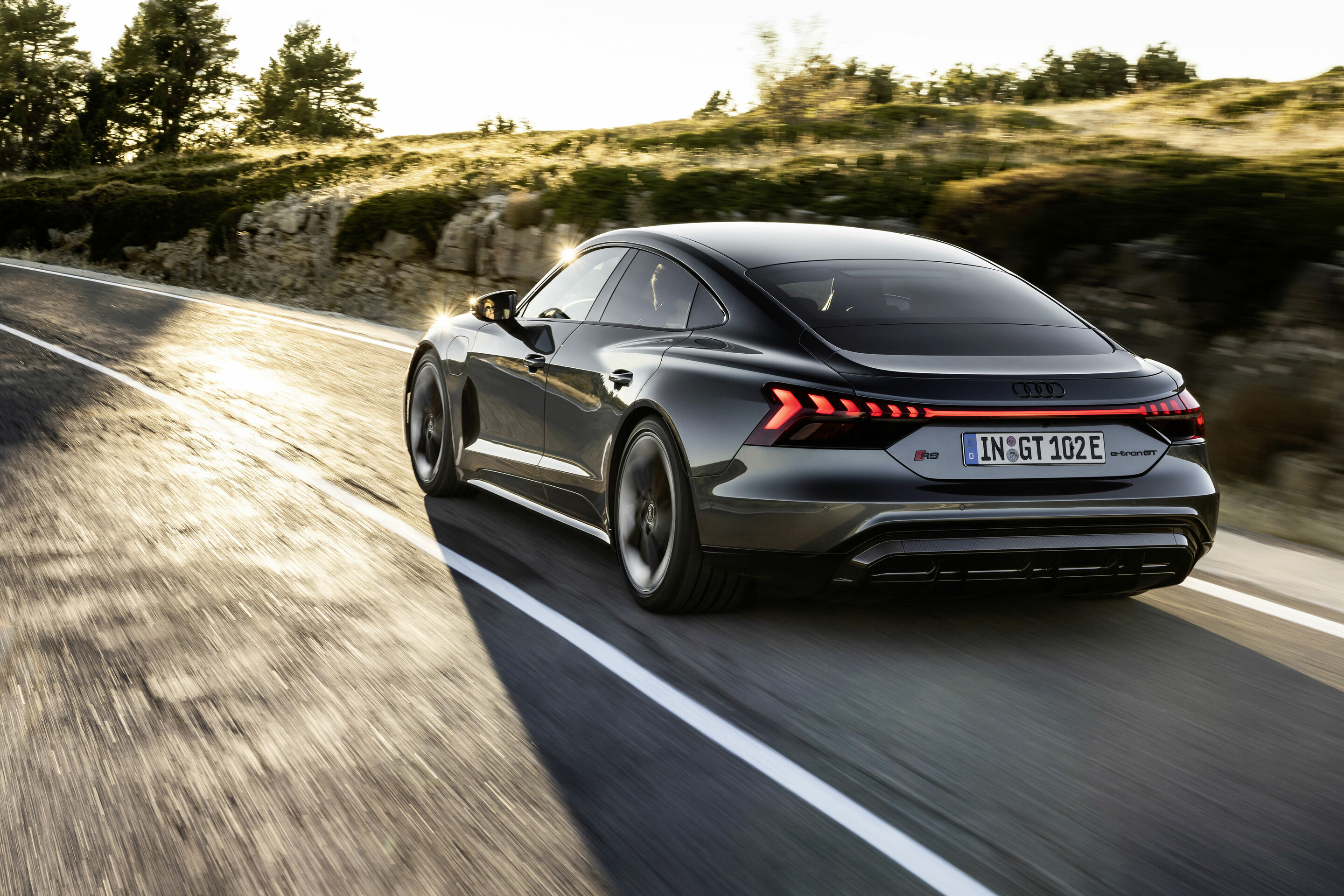 Audi RS e-tron GT - Dynamic photo,
Colour: Daytona grey