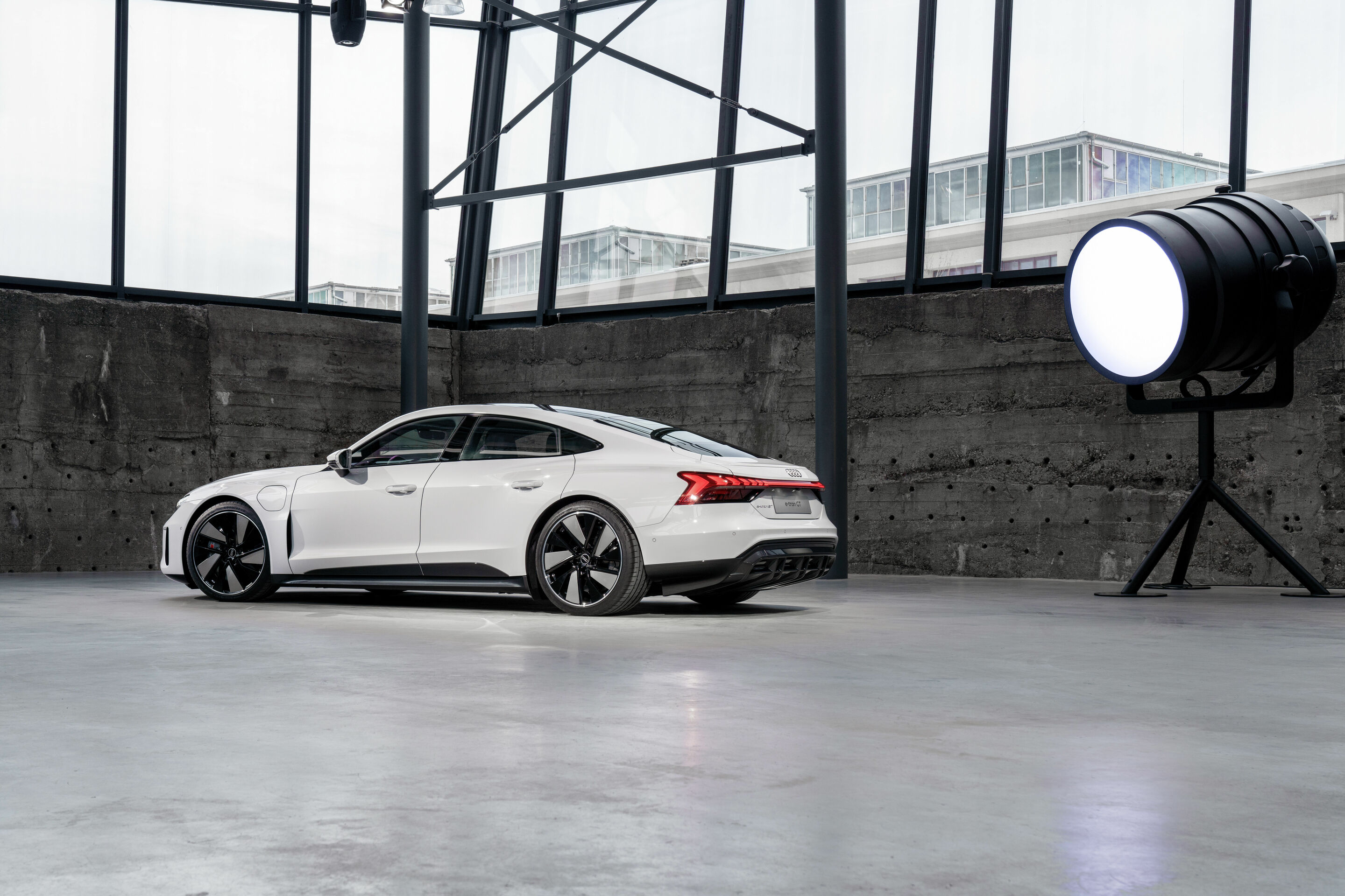 Audi e-tron GT experience - Design - Farbe: Suzukagrau
Audi e-tron GT quattro
