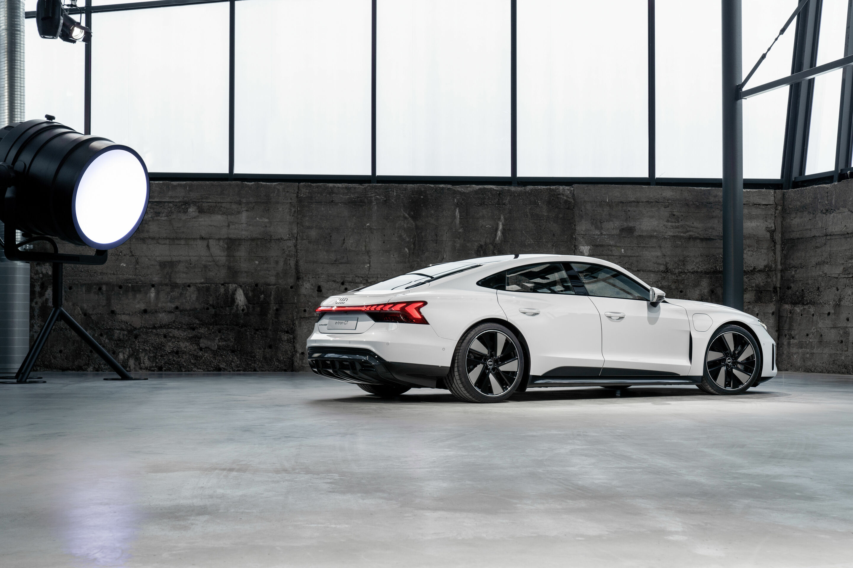 Audi e-tron GT experience - Design - Farbe: Suzukagrau
Audi e-tron GT quattro