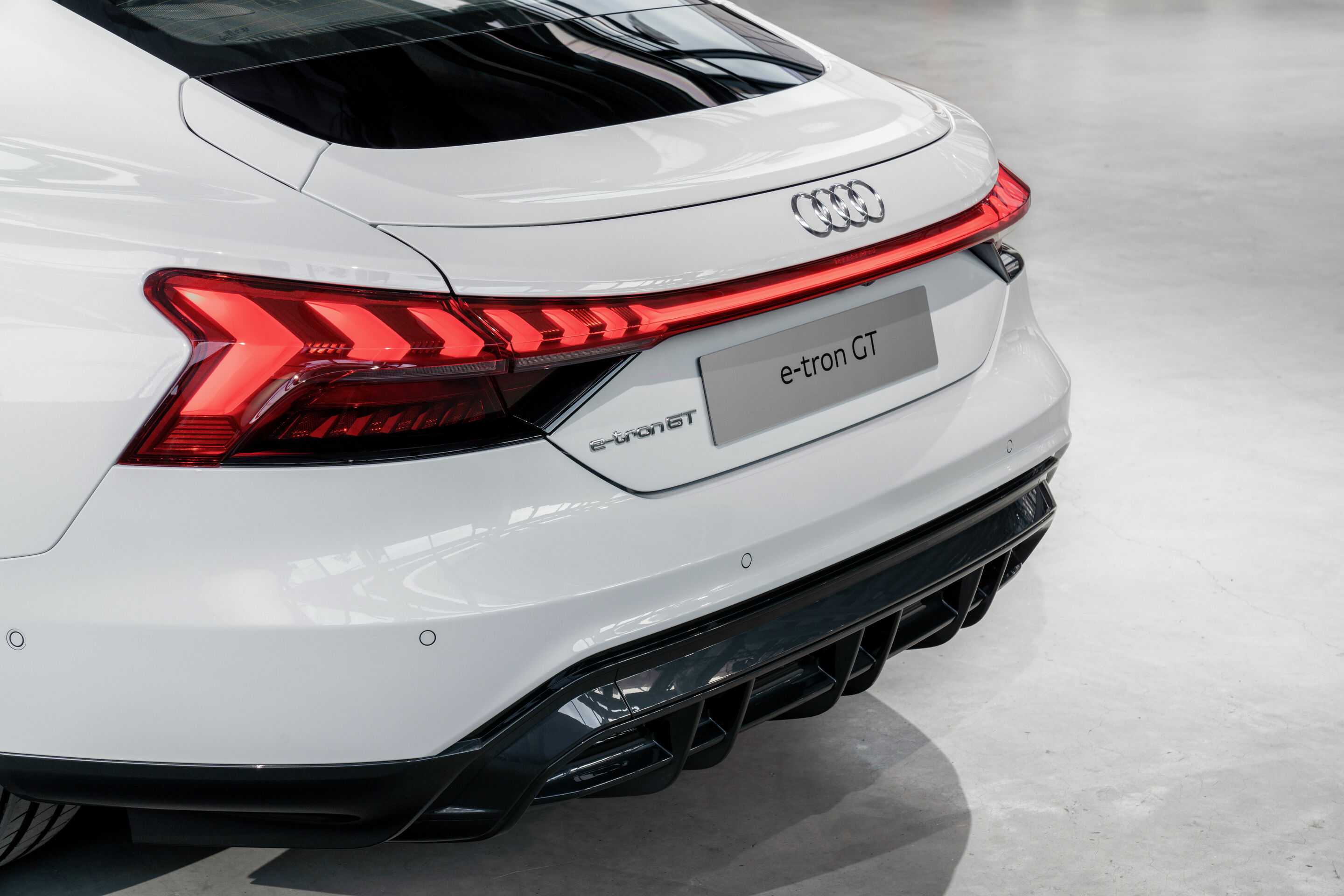 Audi e-tron GT experience - Design - Farbe: Suzukagrau
Audi e-tron GT quattro