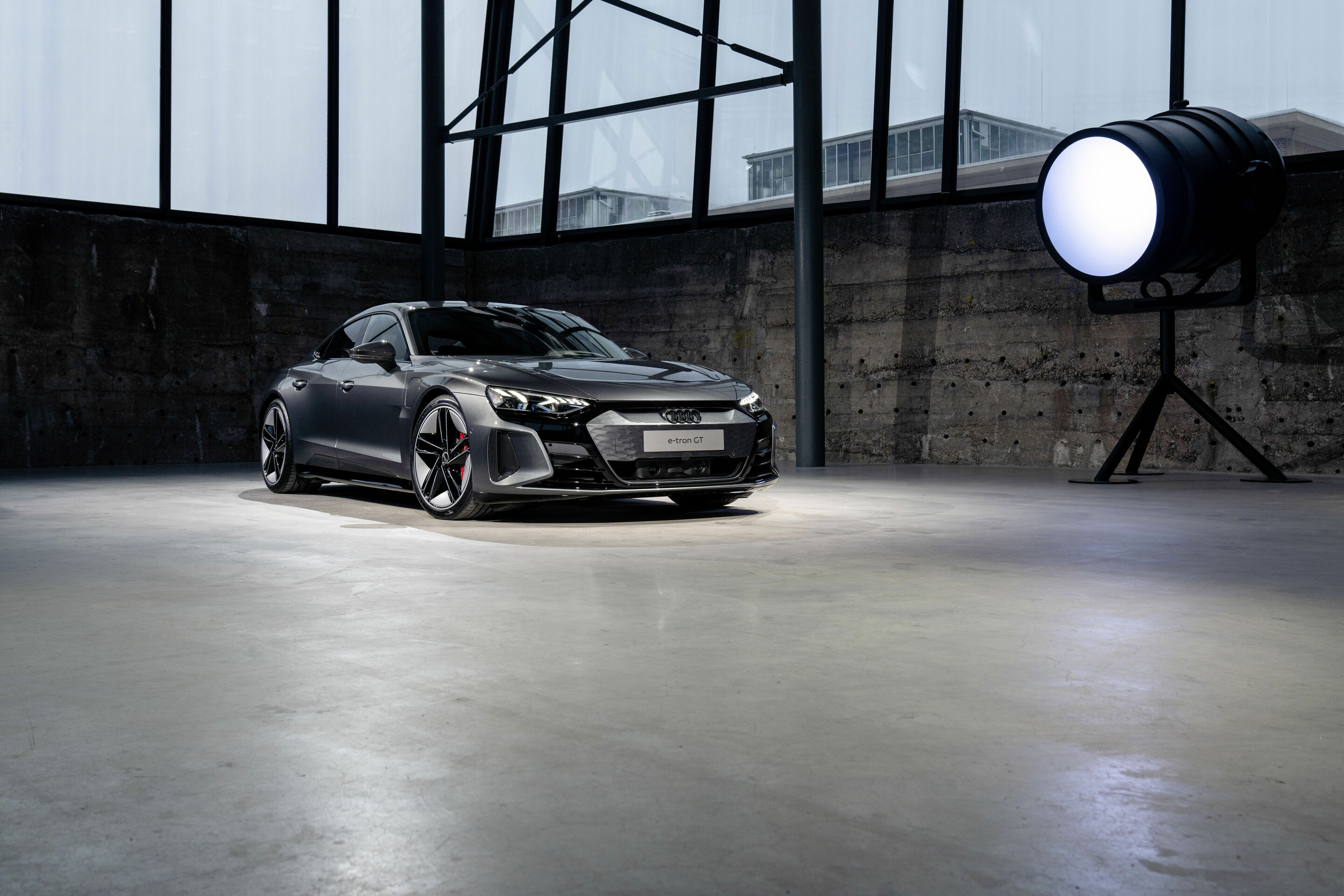 Audi e-tron GT experience - Design - Audi RS e-tron GT
Daytona grey