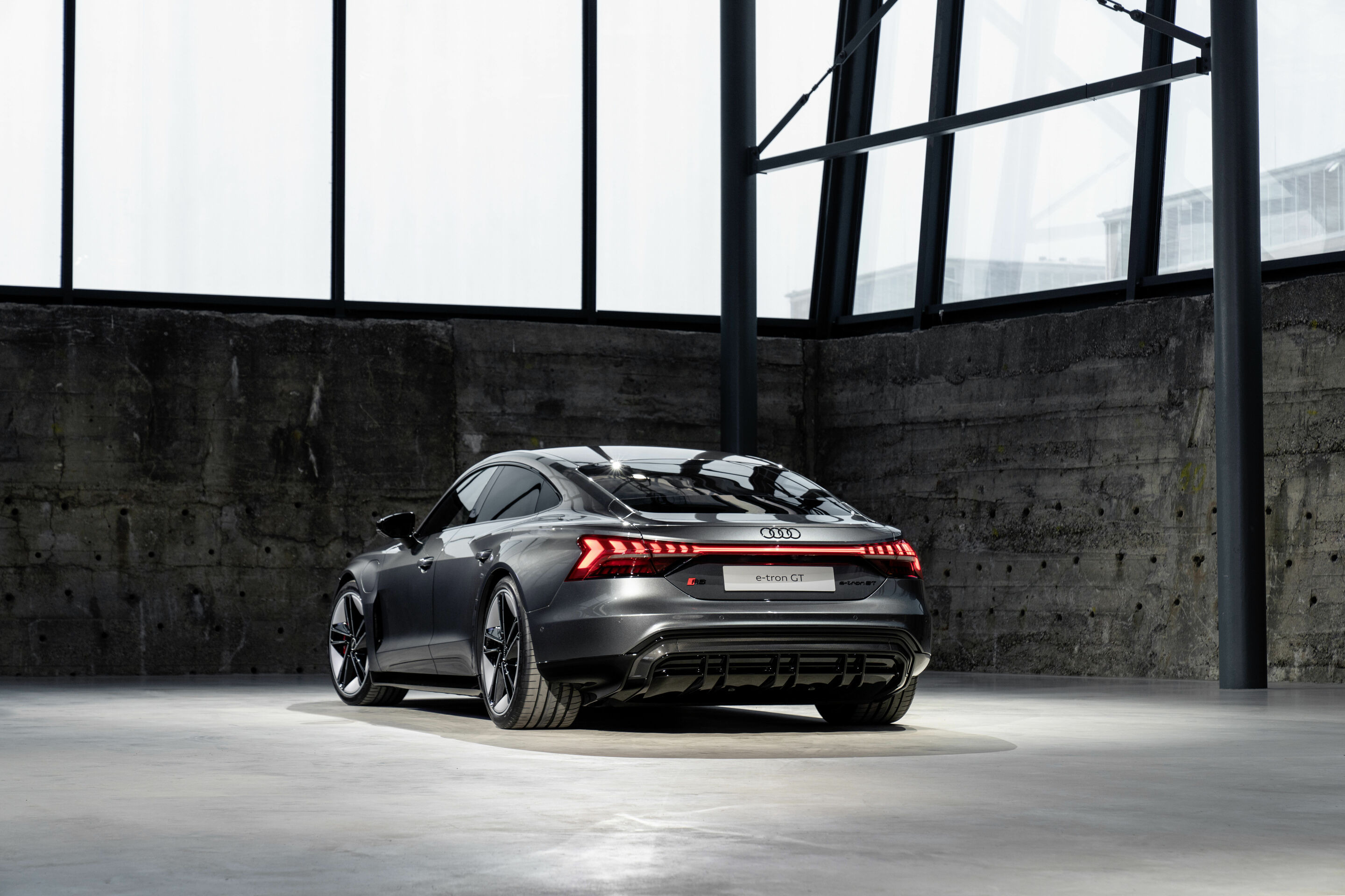 Audi e-tron GT experience - Design - Audi RS e-tron GT
Daytona grey