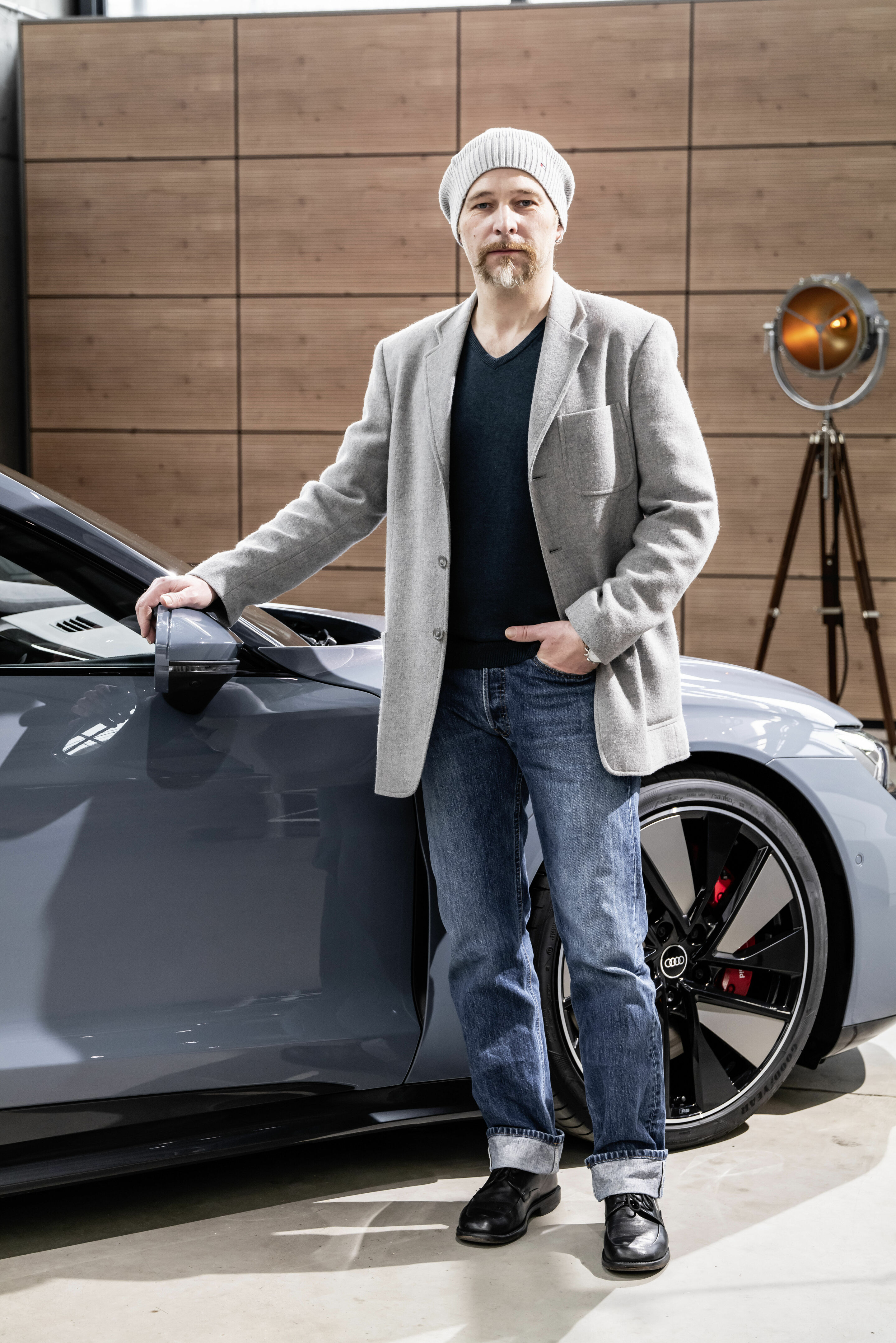 Audi e-tron GT experience - Sound - Rudolf Halbmeir - Experte Sounddesign
Audi e-tron GT quattro
Farbe: Kemoragrau