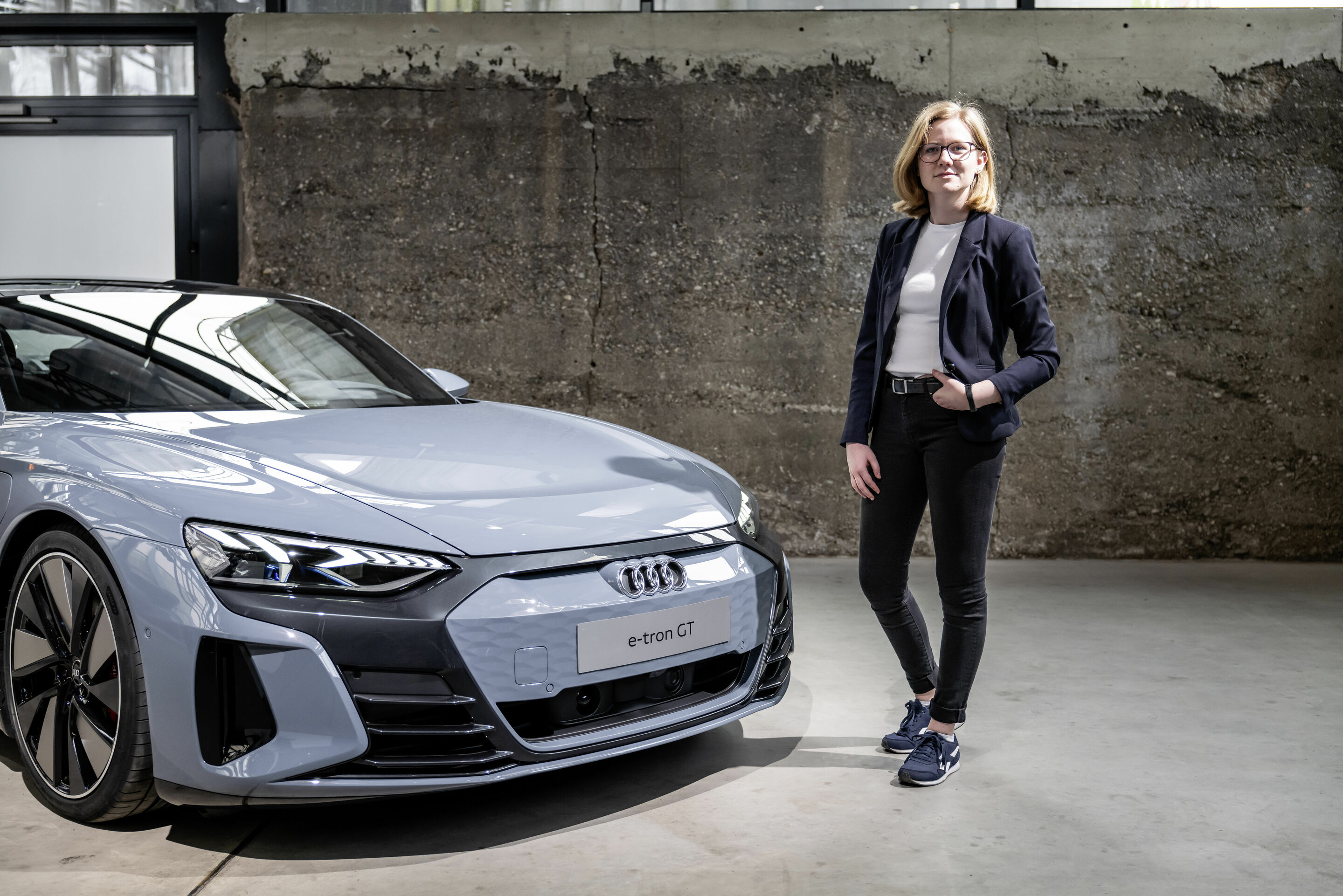 Audi e-tron GT experience - Sound - Anna von Teuffel -  Kommunikation Produkt und Technologie
Audi e-tron GT quattro
Farbe: Kemoragrau