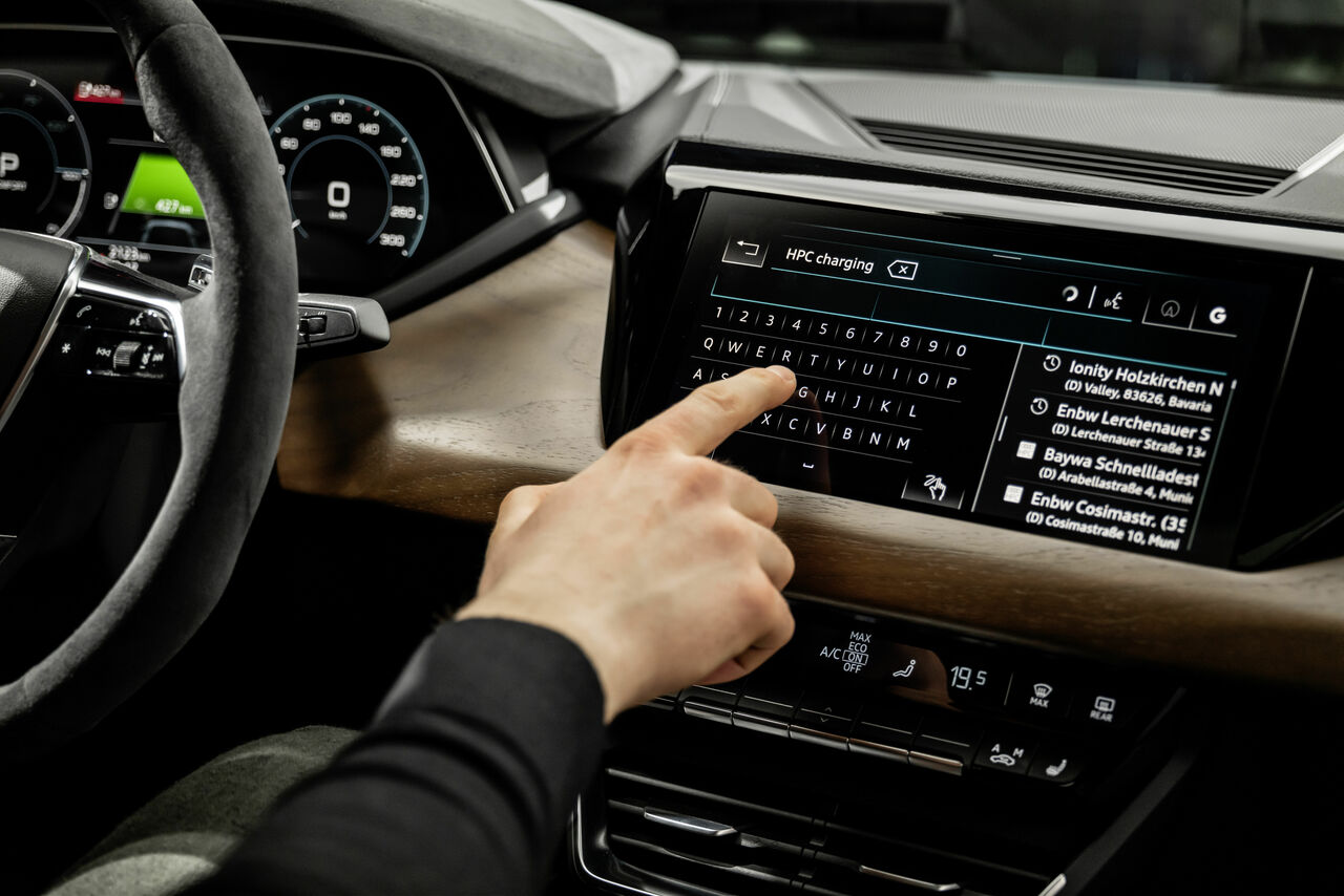 Driver assist systems | audi.com