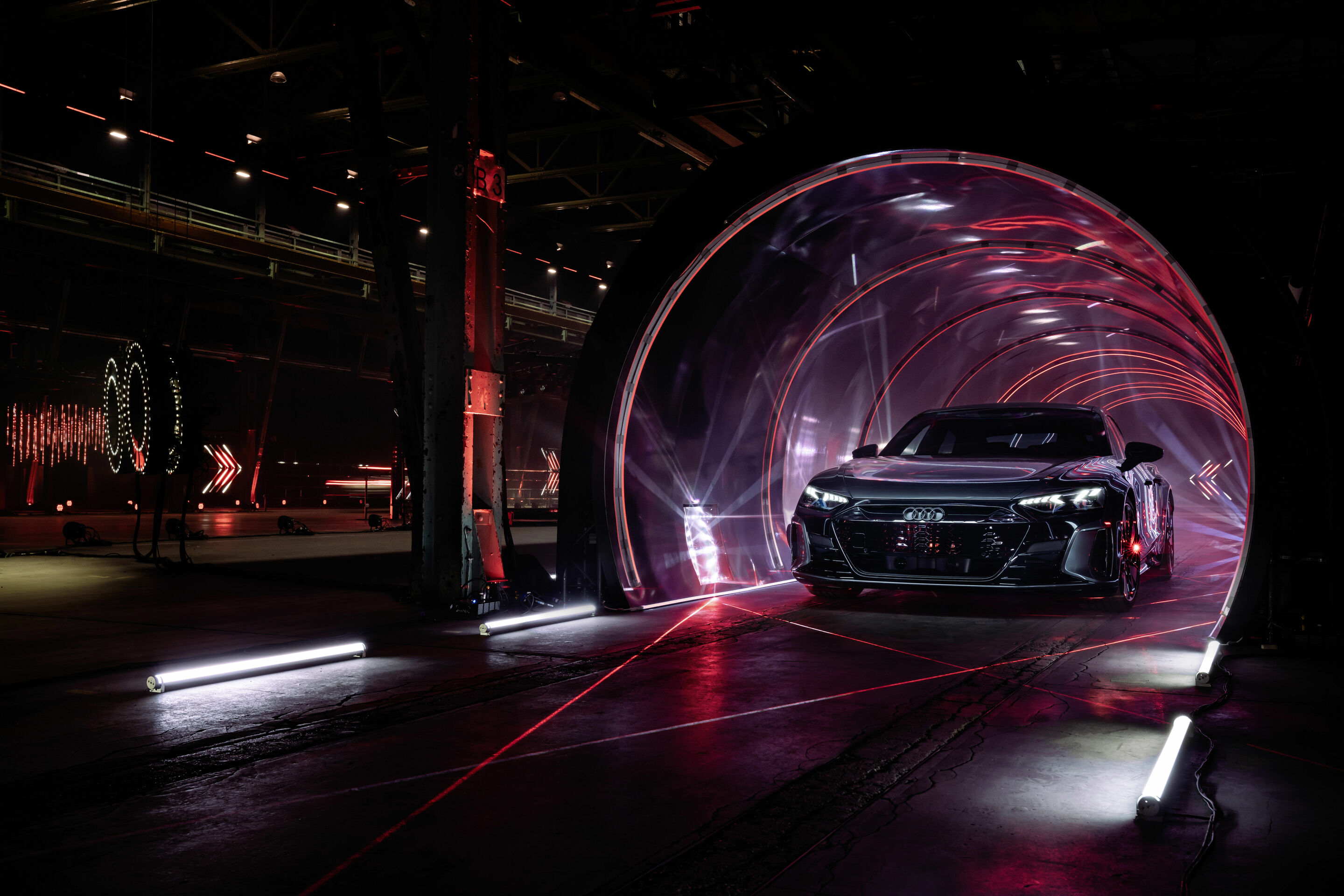 Audi e-tron GT experience - Audi RS e-tron GT
Farbe: Daytonagrau