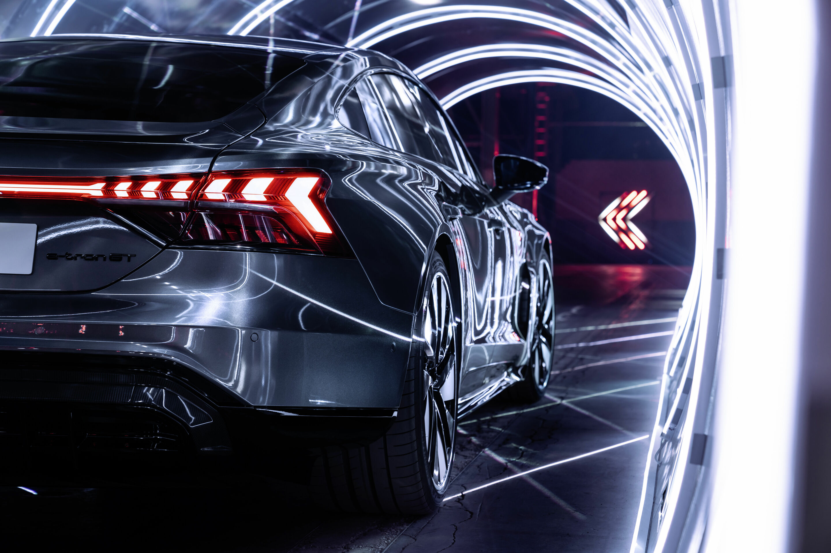 Audi e-tron GT experience - Audi RS e-tron GT
Farbe: Daytonagrau