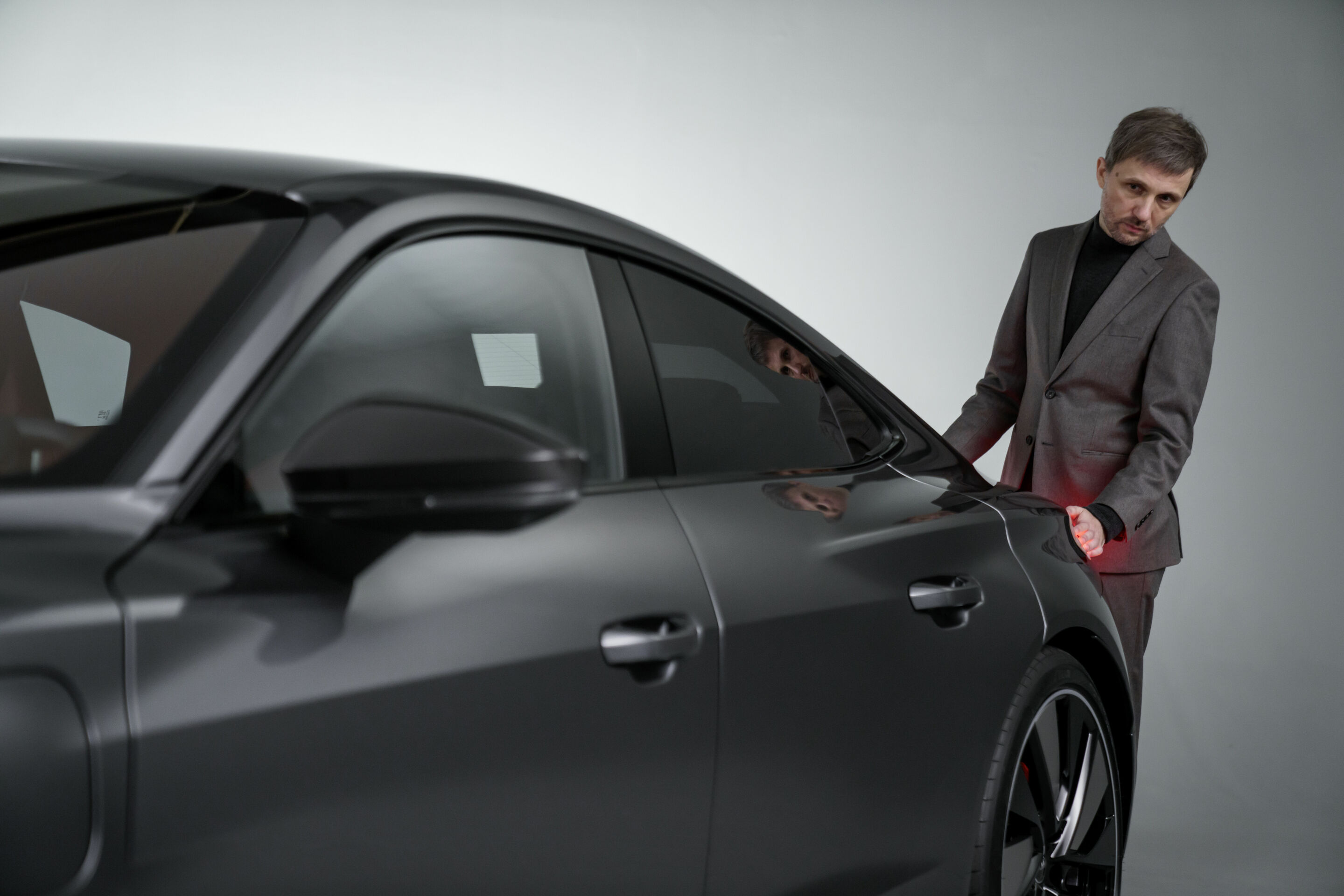 Audi e-tron GT experience - Design - Parys Cybulski, Design Exterior
Audi RS e-tron GT, Farbe: Daytonagrau