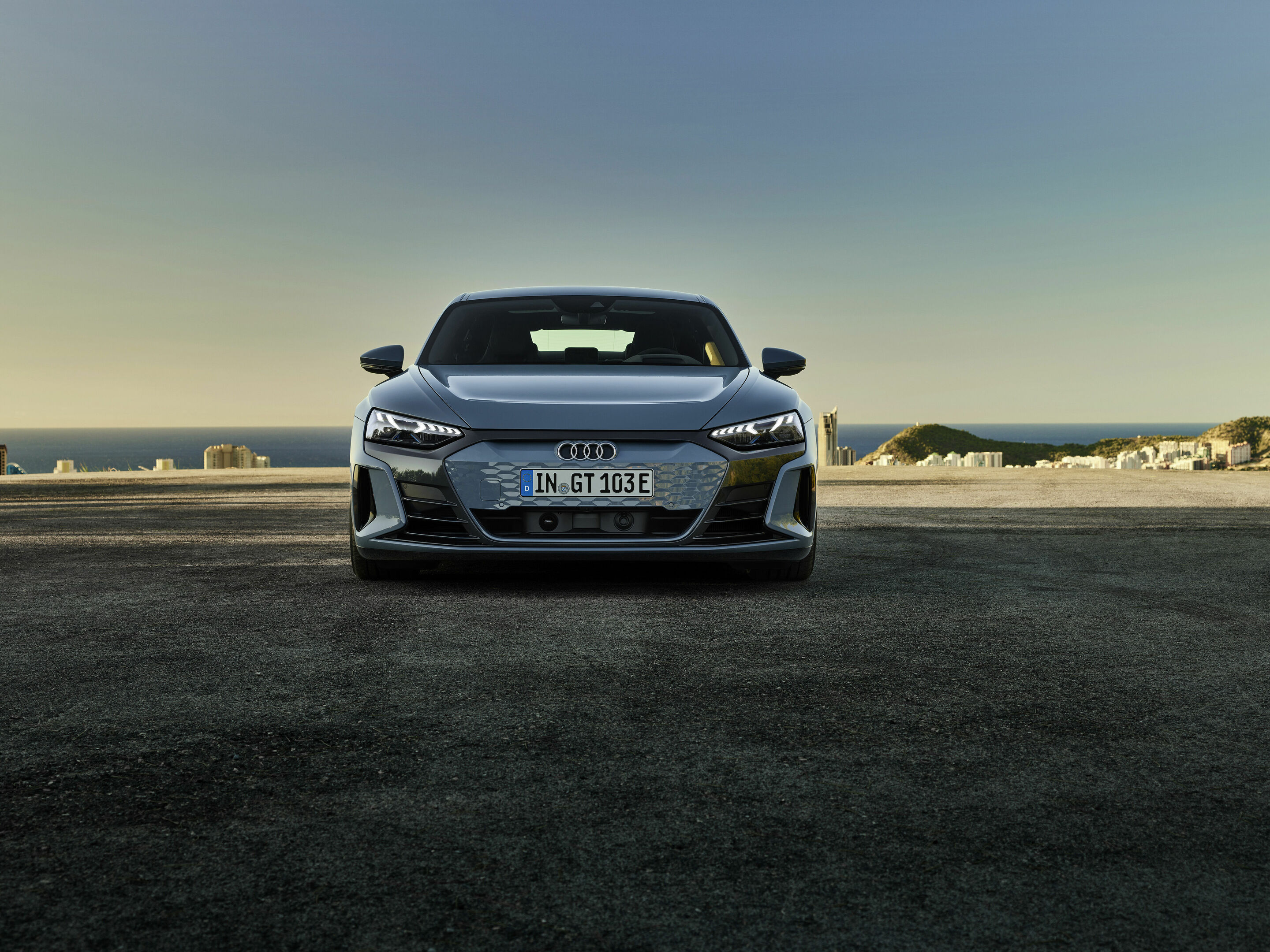 Audi e-tron GT quattro - Standaufnahme,
Farbe: Kemoragrau