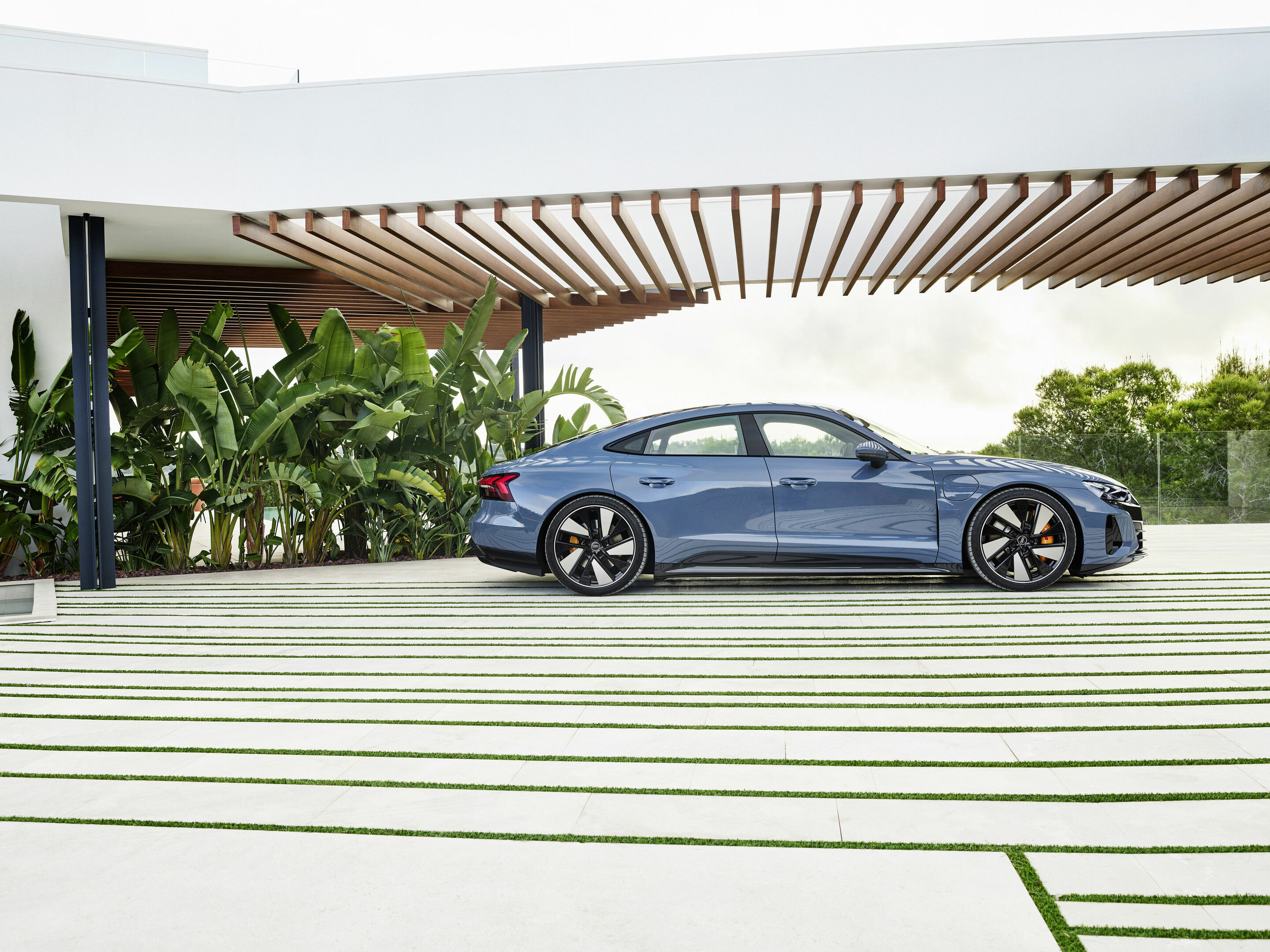 Audi e-tron GT quattro - Standaufnahme,
Farbe: Kemoragrau