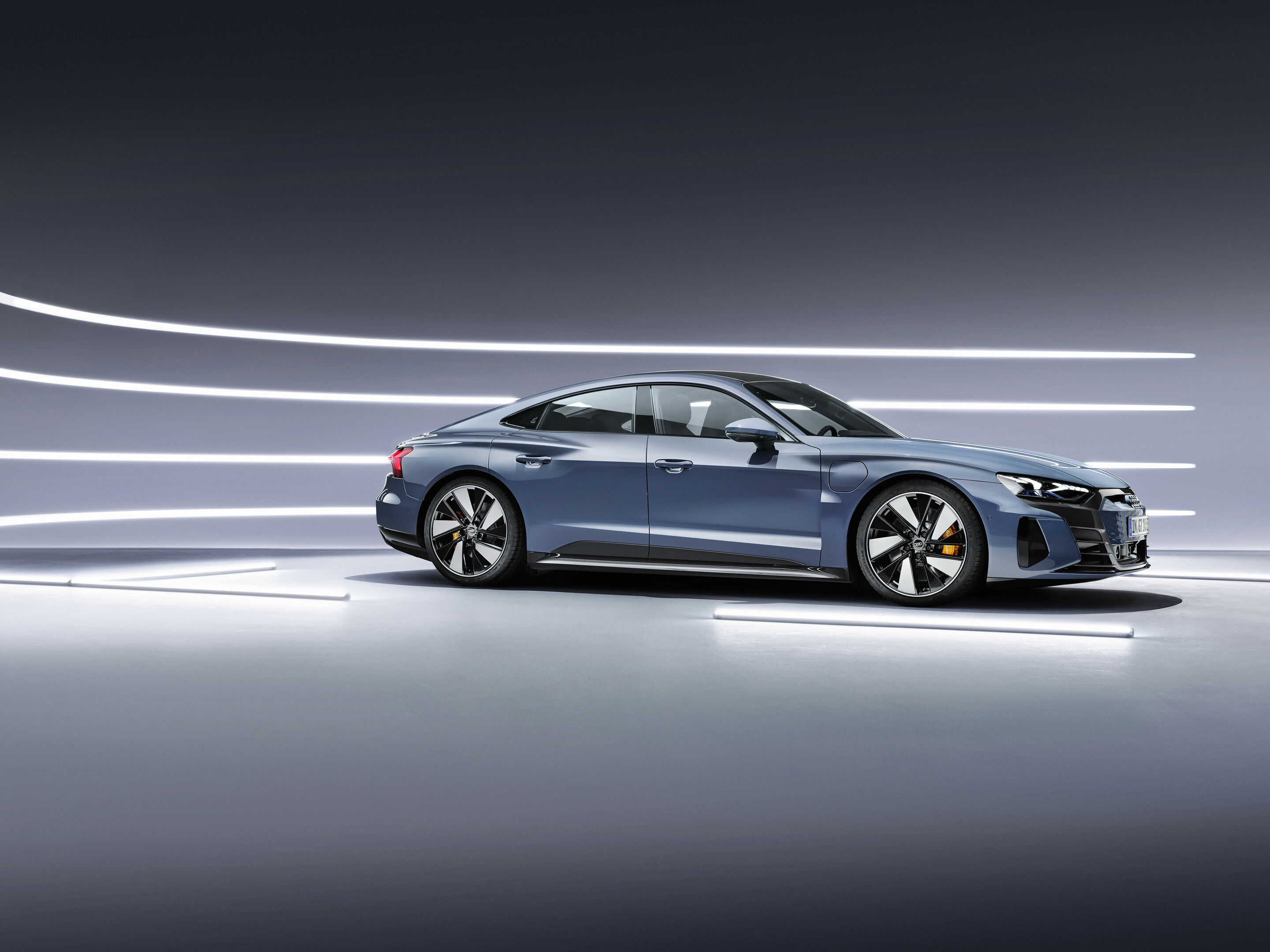 Audi e-tron GT quattro - Standaufnahme,
Farbe:  Kemoragrau
