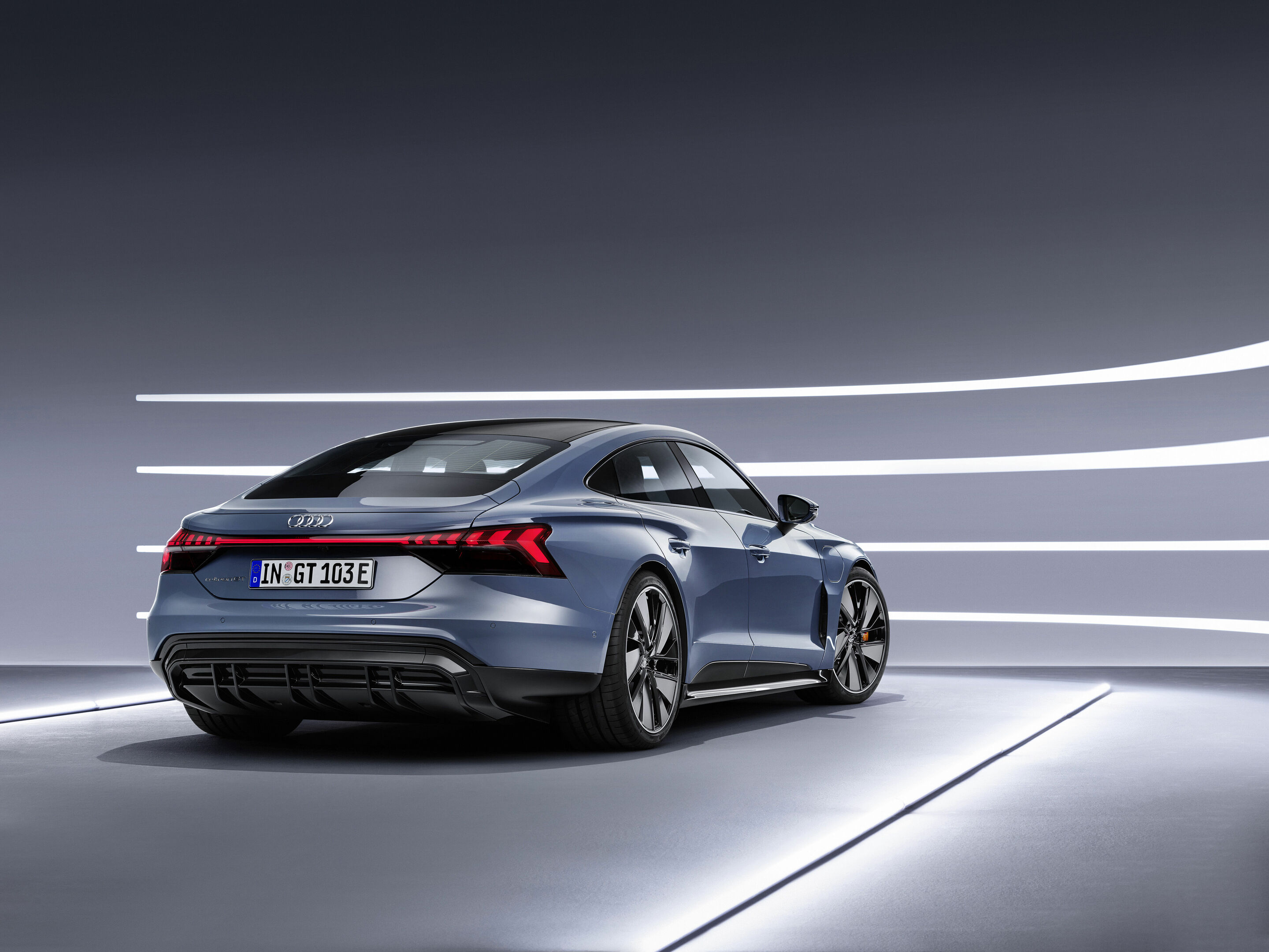 Audi e-tron GT quattro - Standaufnahme,
Farbe:  Kemoragrau
