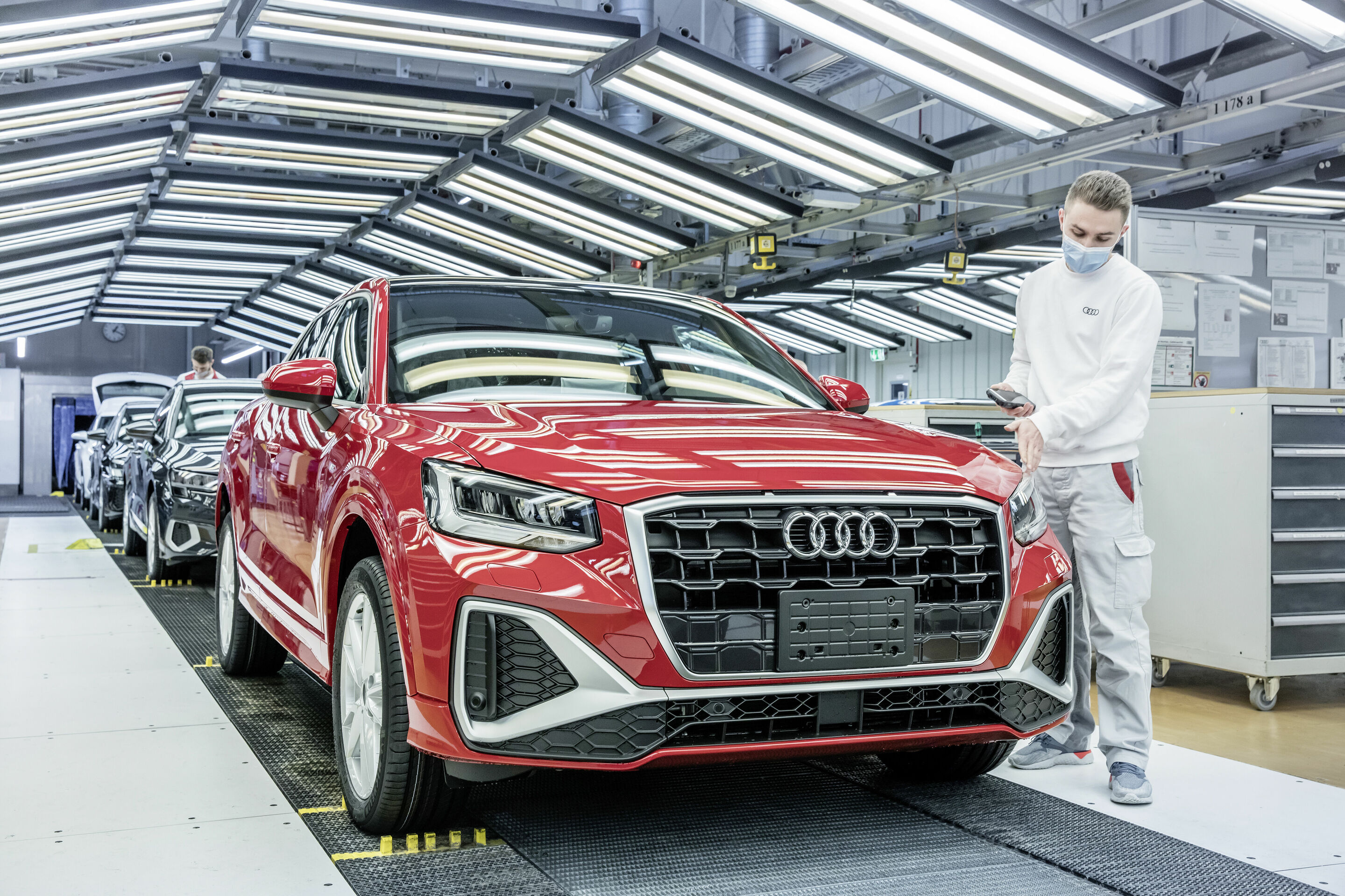 Audi-Standort Ingolstadt - Produktion Audi Q2: Montage – Endabnahme