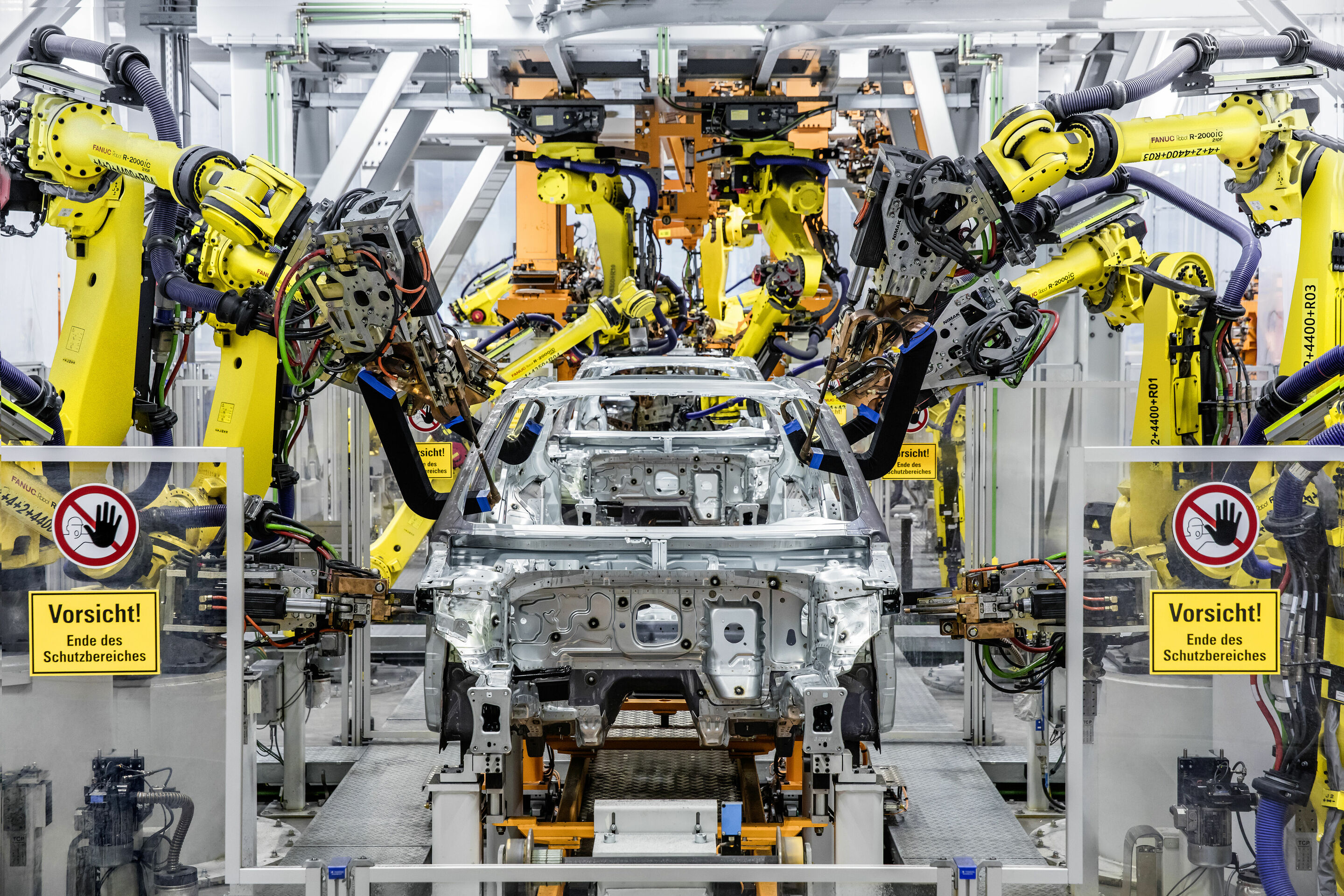 Audi-Standort Ingolstadt - Produktion Audi Q2: Karosseriebau – Fügen der Rohkarosserie
