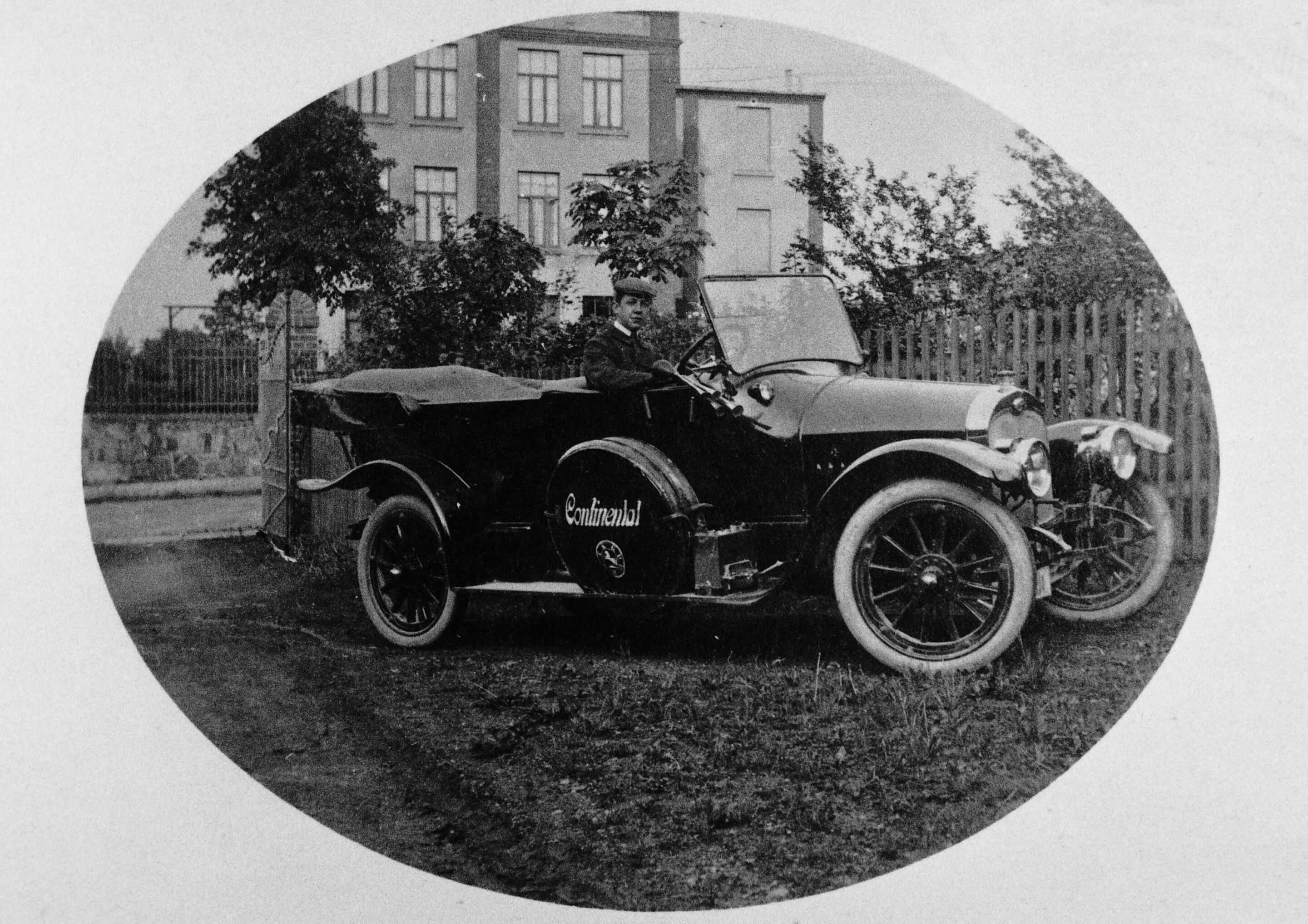 Audi Type B, 10/28 hp, 2.6 litre four-cylinder inline engine, 28 hp