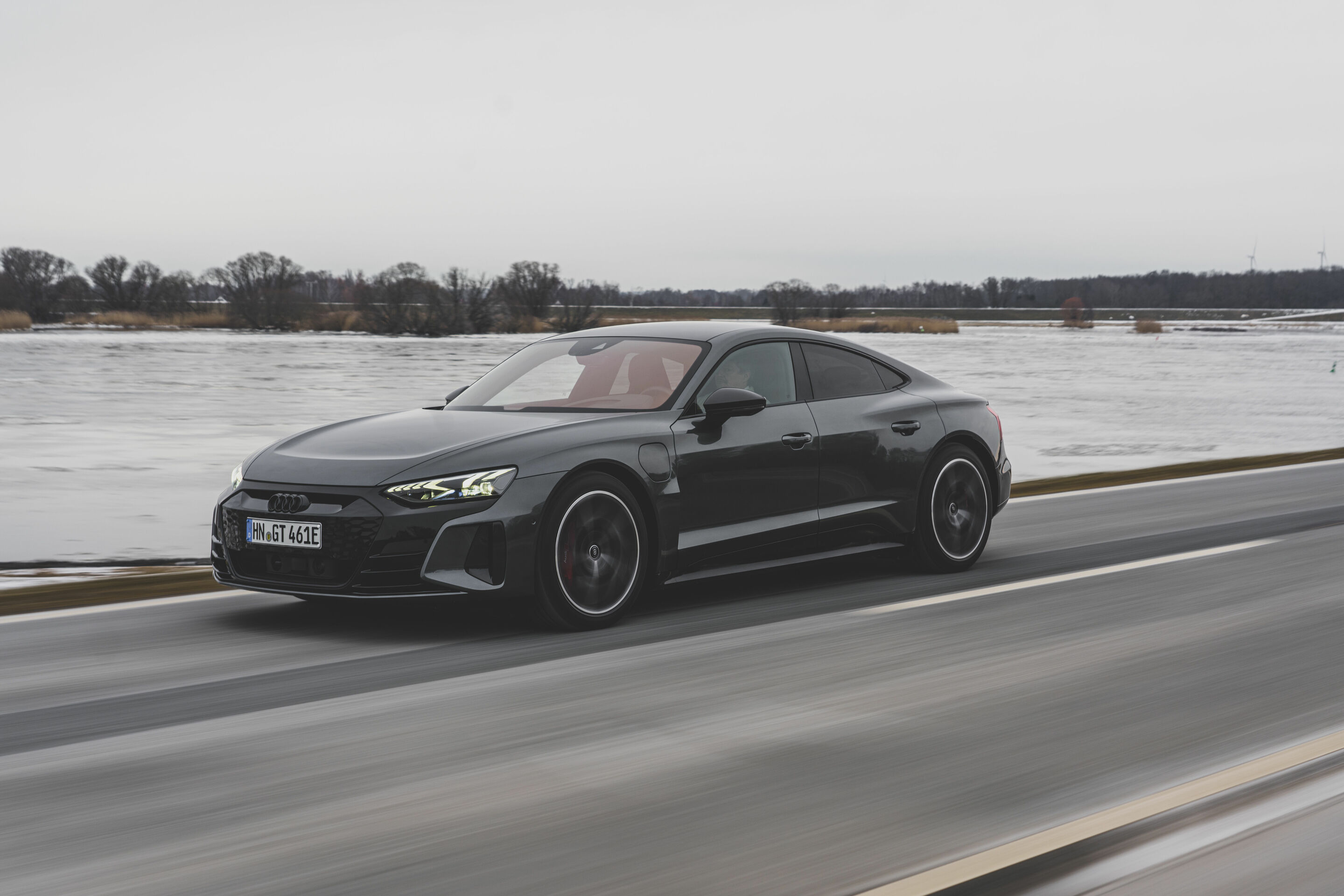 Audi RS e-tron GT - Dynamic photo,
Colour: Daytona grey
