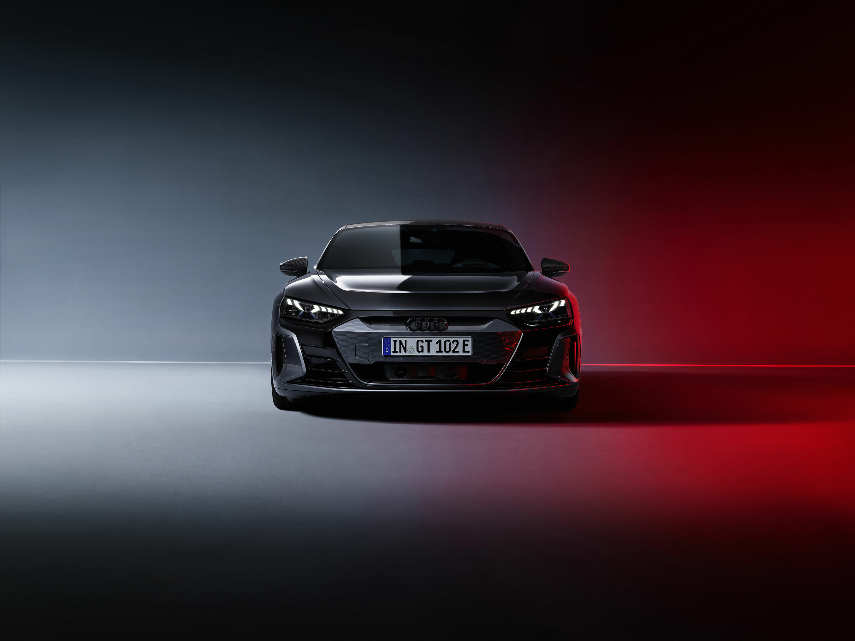 Audi RS e-tron GT - Standaufnahme,
Farbe: Daytonagrau