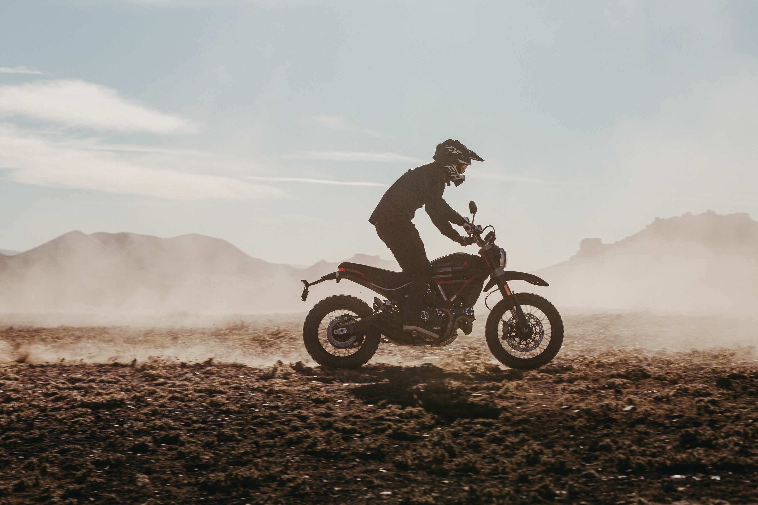 Ducati Scrambler - Spaß, Freiheit des Ausdrucks und Lebensstil zeichnet die Wiederauflage der legendären Scrambler Marke aus.