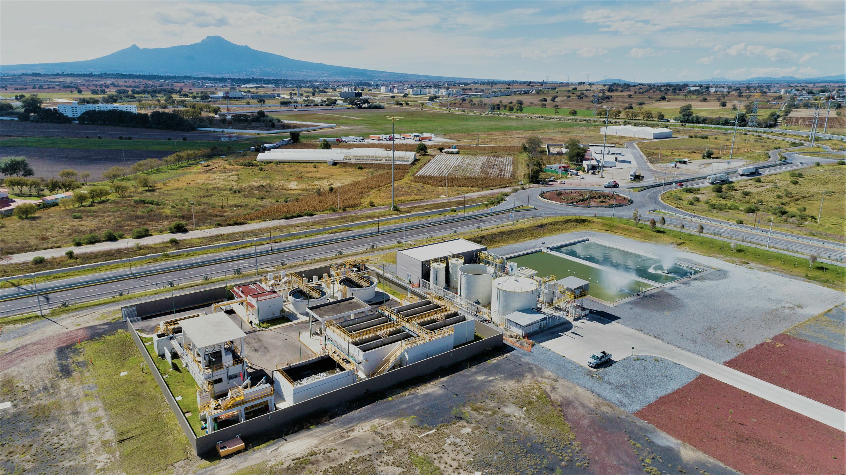 Audi México commemorates World Water Day with actions - Biological treatment plant and reverse osmosis
Audi México, the first wastewater-free car manufacturer in Mexico.