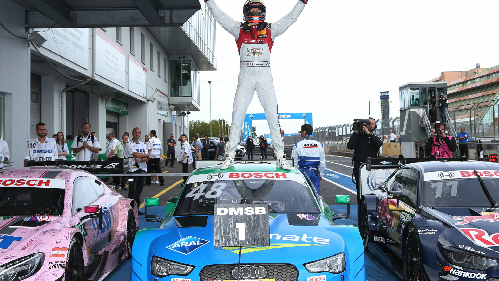 Edoardo Mortara siegt beim 50. Gastspiel der DTM am Nürburgring