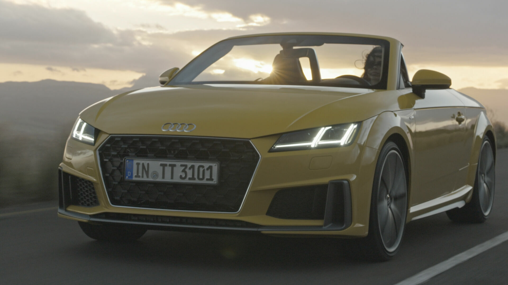 More masculine, more progressive and sportier – The new Audi TT Roadster (until 2023)