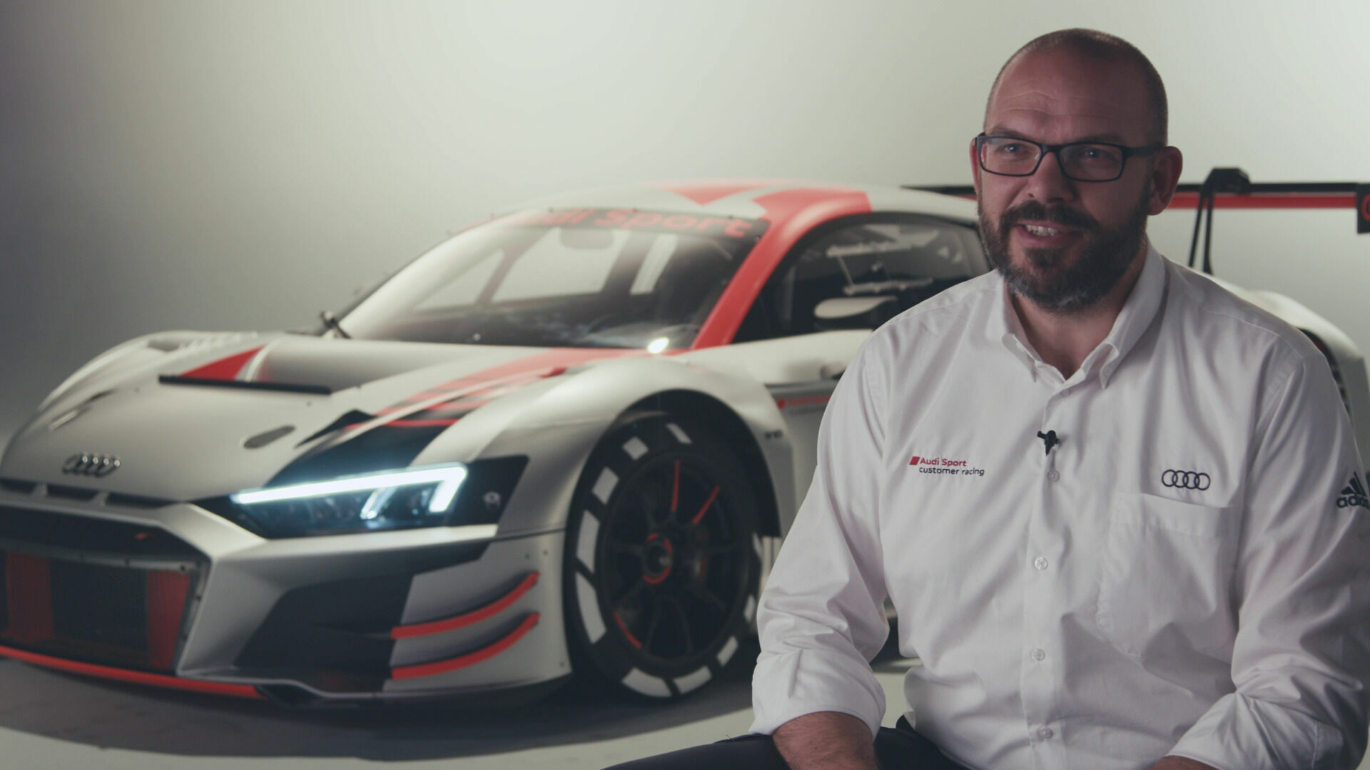 Die neue Evolutionsstufe des Audi R8 LMS (Footage)