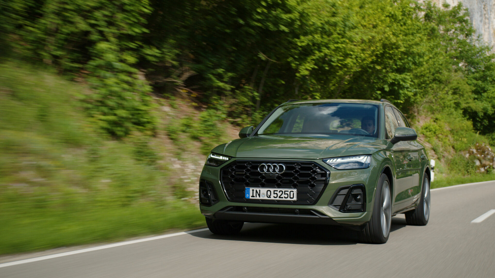 Audi Q5 (bis 2024) – Footage