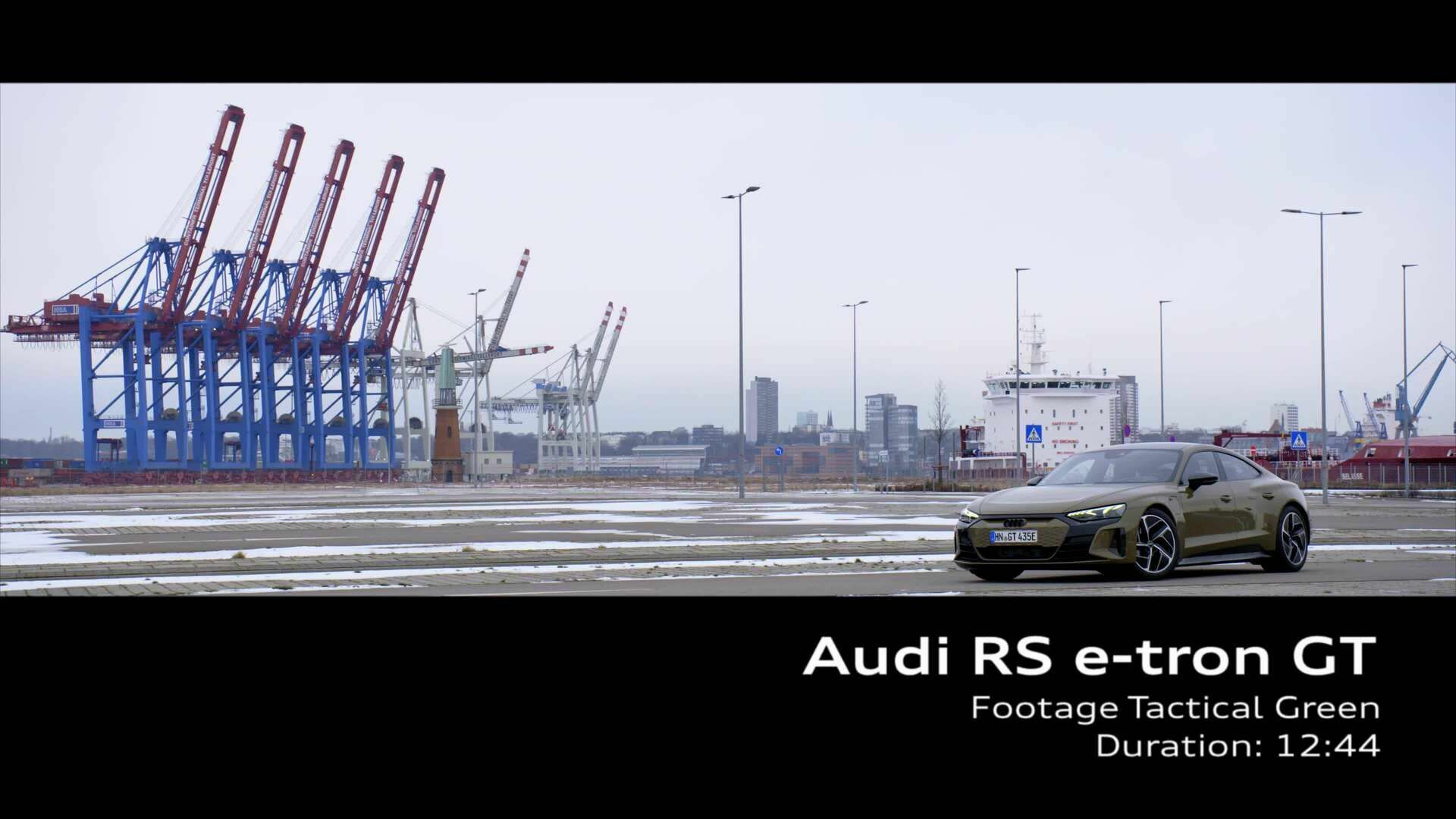 Audi RS e-tron GT Taktikgrün – Footage