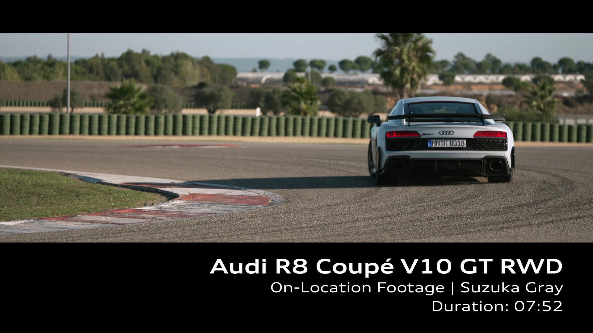 Audi R8 Coupé V10 GT RWD Suzukagrau – Footage (On-Location)