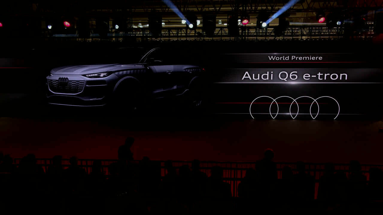 Die Weltpremiere des neuen Audi Q6 e-tron