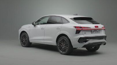 Audi Q3 Sportback – Trailer (Studio, vertikal)