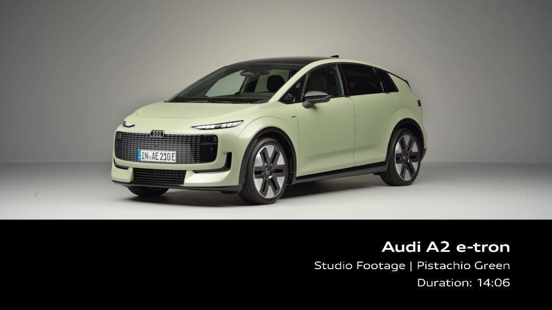 Audi A2 e-tron – Footage (Studio, vertikal)